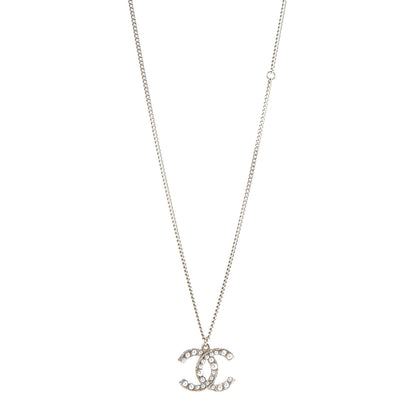 Chanel Pearl CC Pendant Necklace Gold 1 of 8