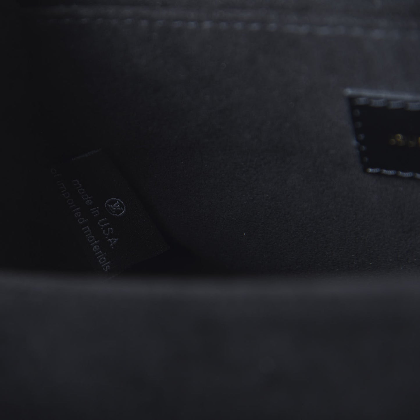 Reverse Monogram Pochette Metis