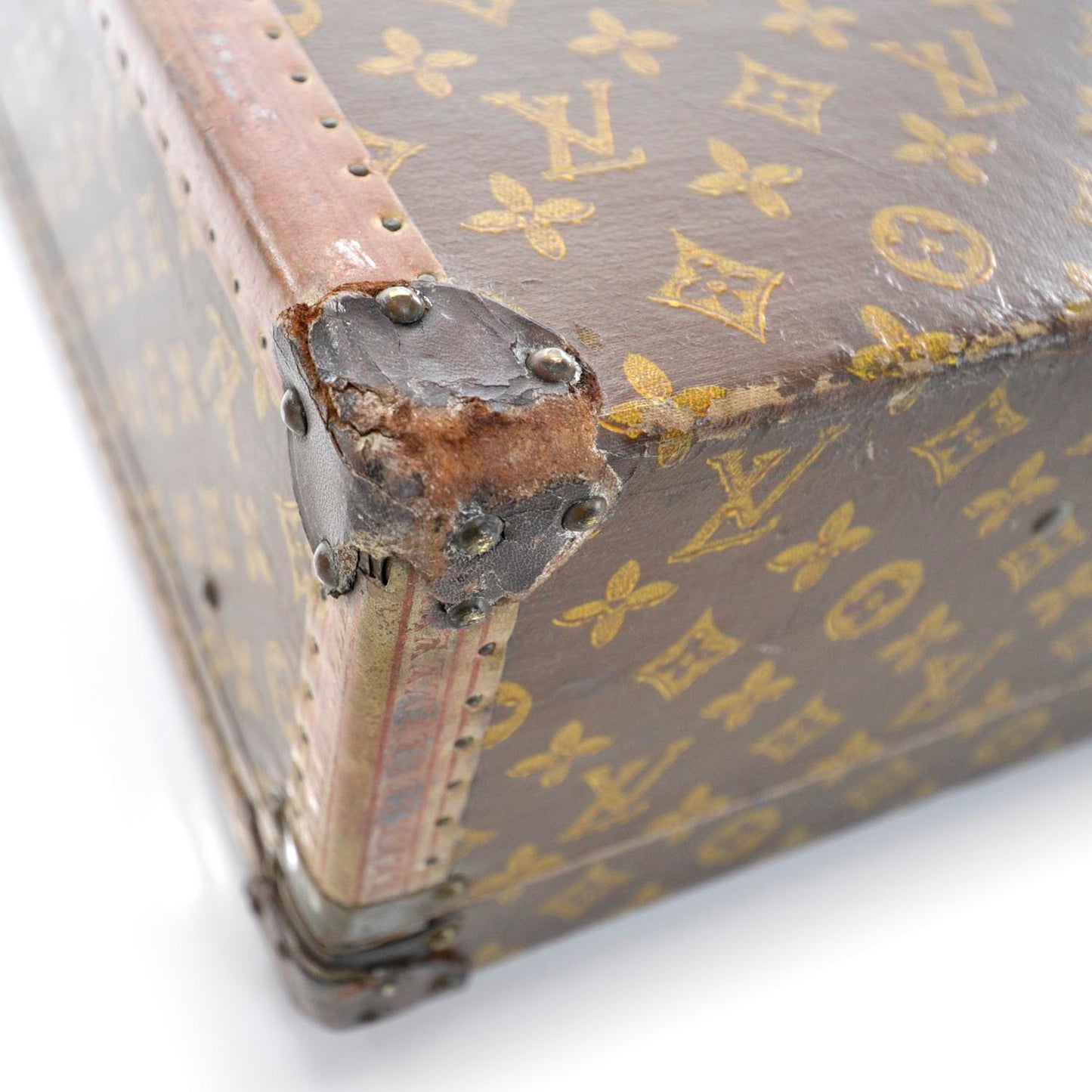 Monogram Bisten 50