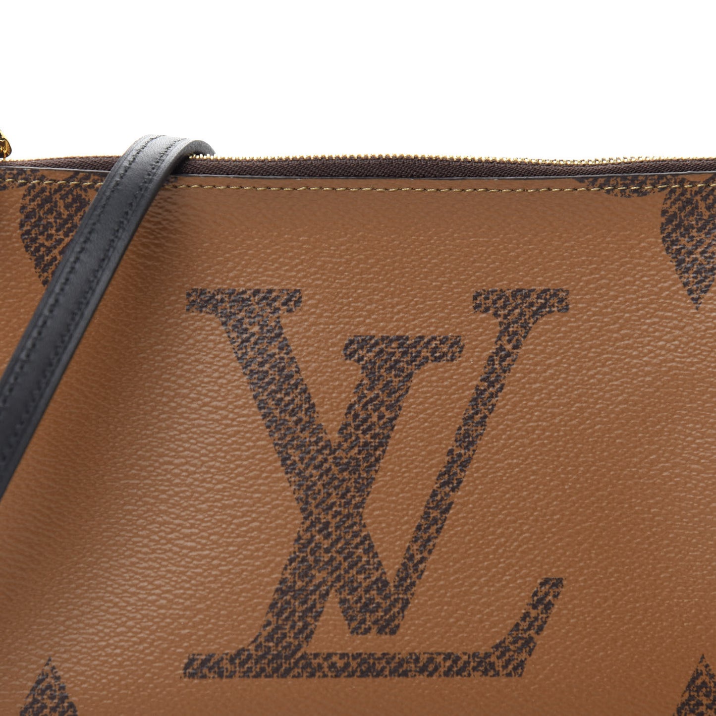 Reverse Monogram Giant Double Zip Pochette
