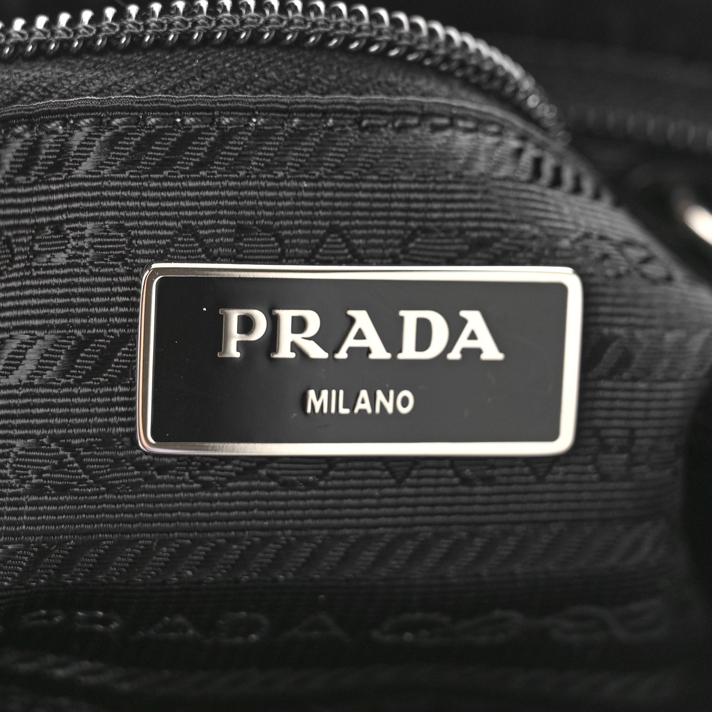 Nylon Messenger Bag Black