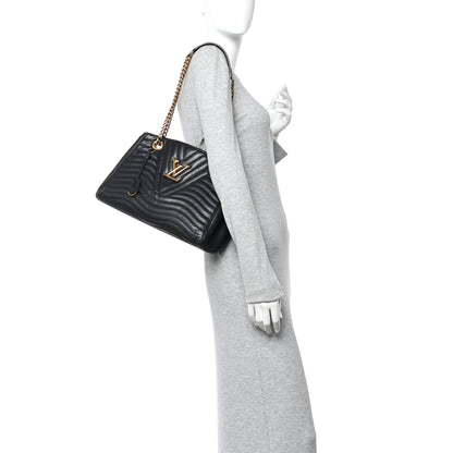 Louis Vuitton Calfskin New Wave Chain Tote Black 2 of 11