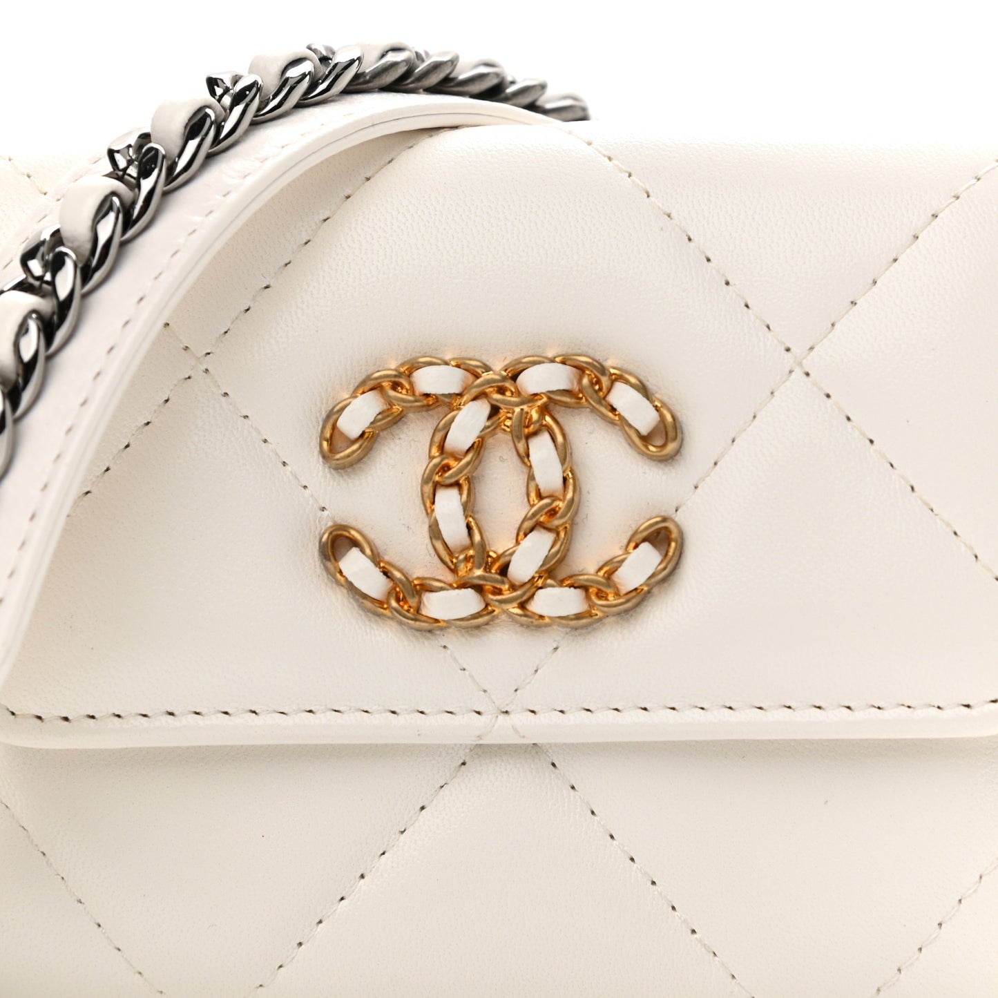 Lambskin Quilted Chanel 19 Flap Coin Purse With Chain White