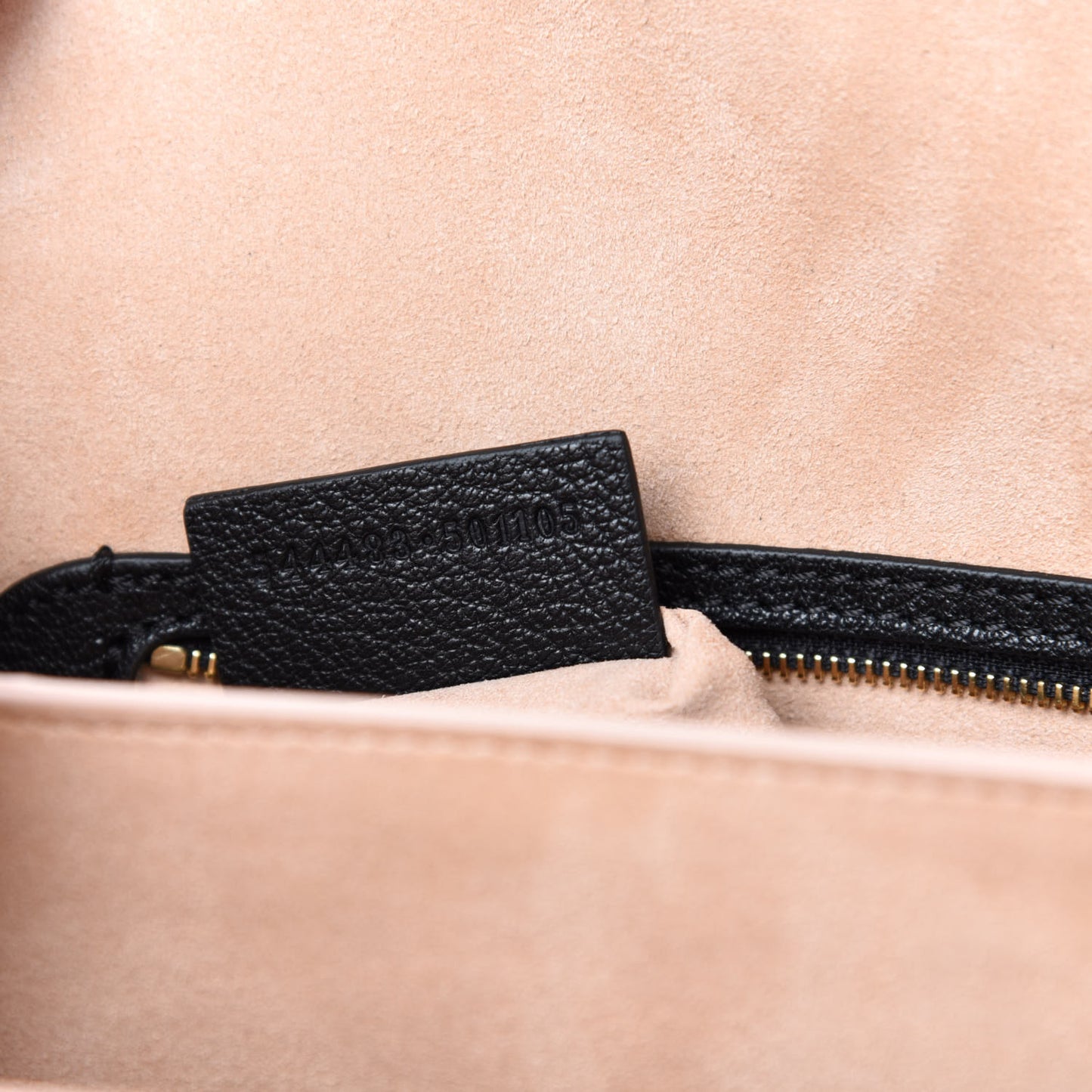 Fine Grain Goatskin Box Shoulder Bag 19 Black