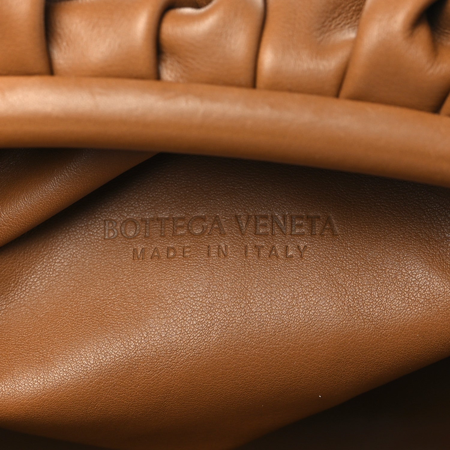 Bottega Veneta Smooth Butter Calf The Pouch Oversized Clutch Cammello 6 of 10