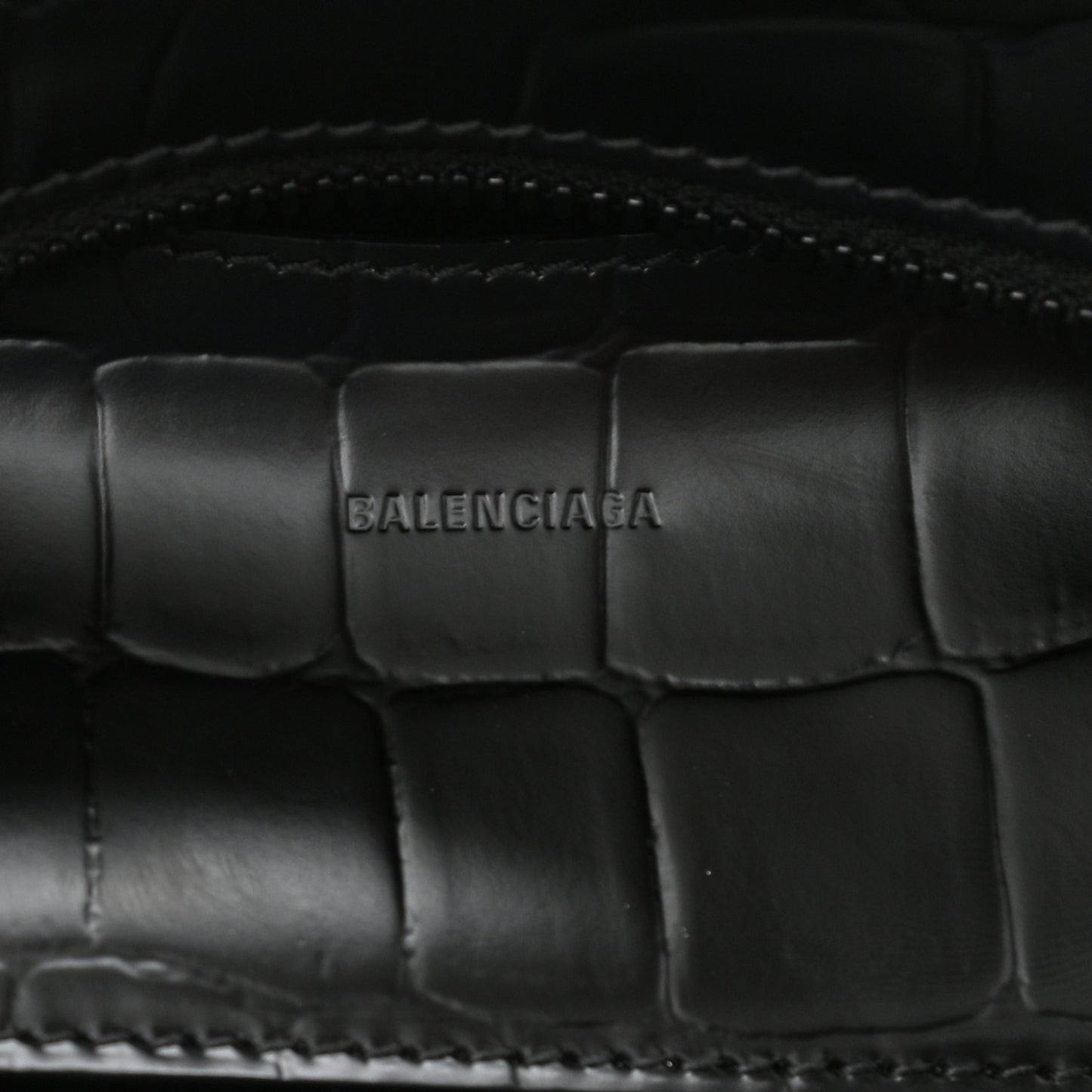 Semi Shiny Calfskin Crocodile Embossed Neo Classic Black Hardware Mini City Black