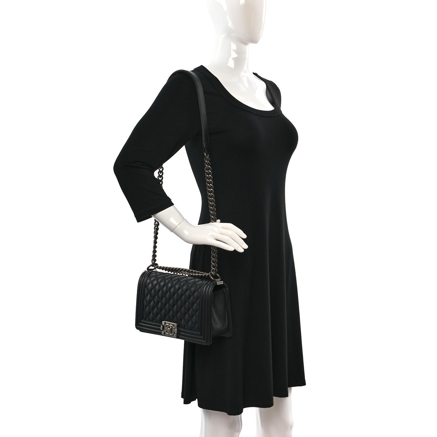 Chanel Caviar Quilted Medium Boy Flap Black 3 of 11