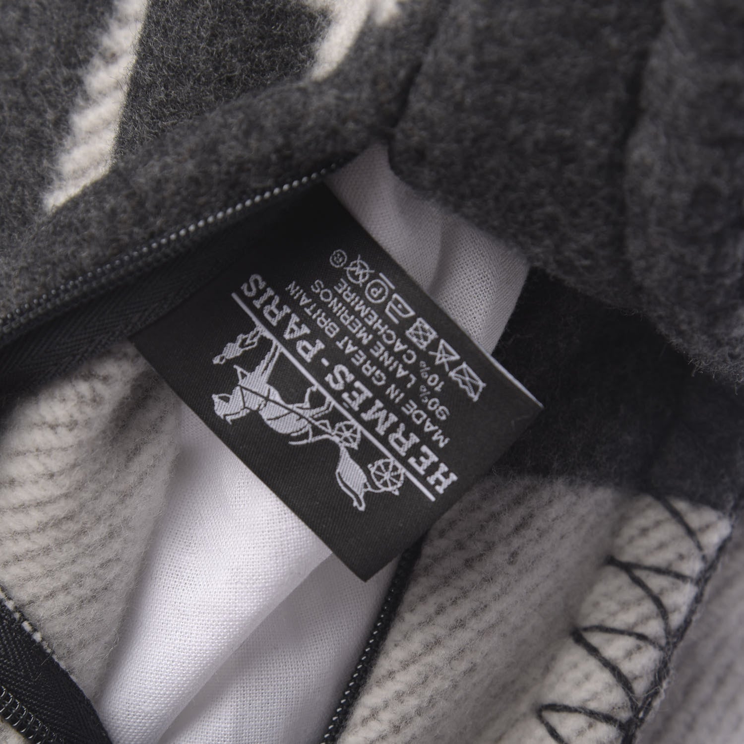 Hermes Wool Cashmere Avalon Pillow PM Ecru Gris Fonce 4 of 5