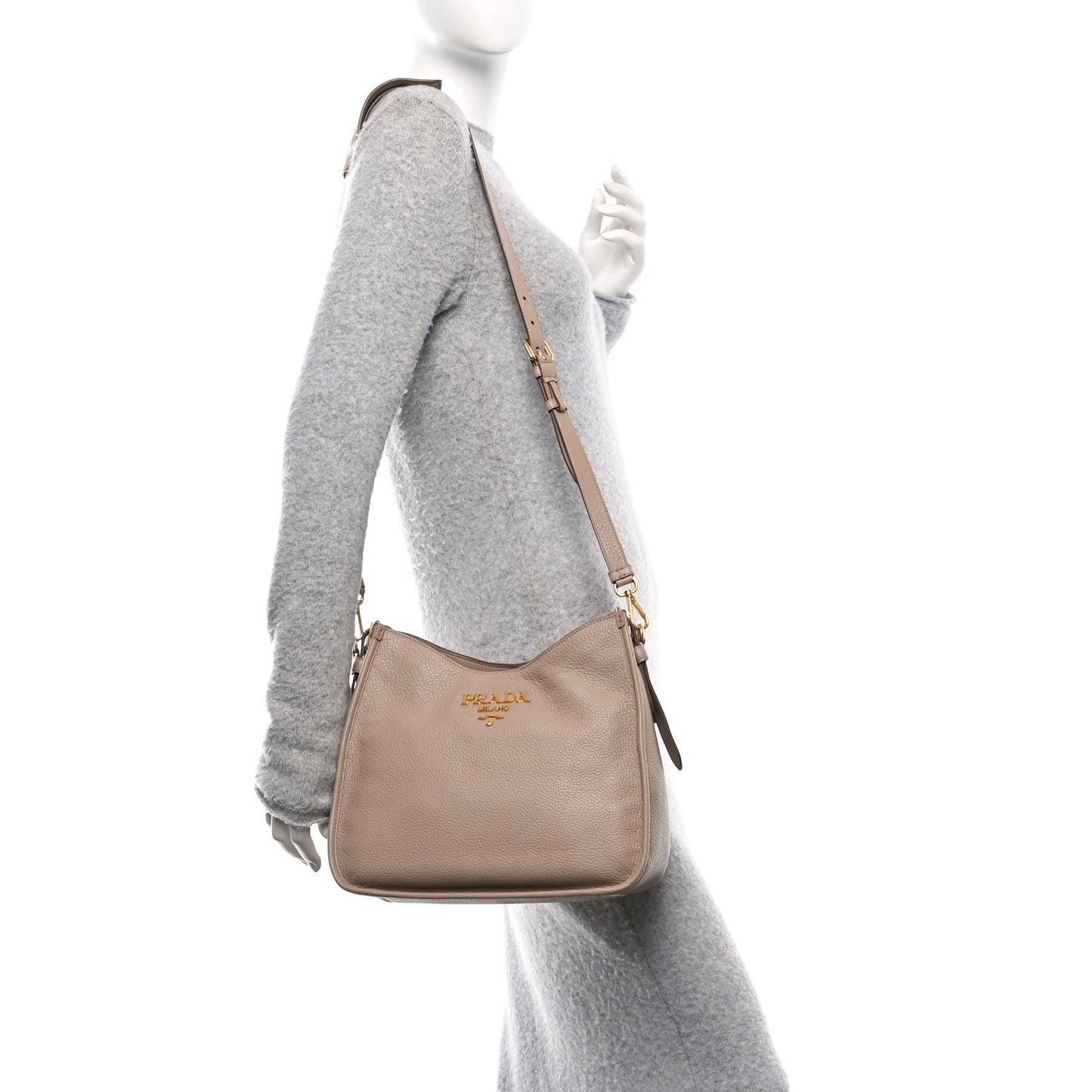 Vitello Daino Soft Hobo Messenger Bag Cammeo