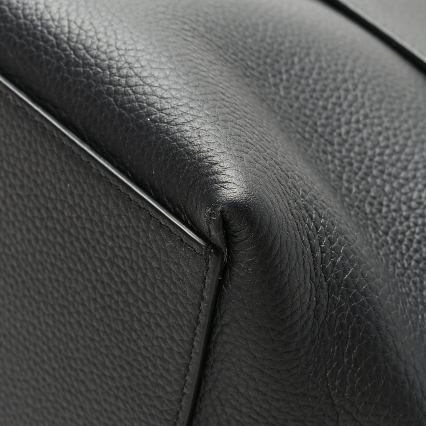 Calfskin Gancini Twins 24 Messenger Bag Black
