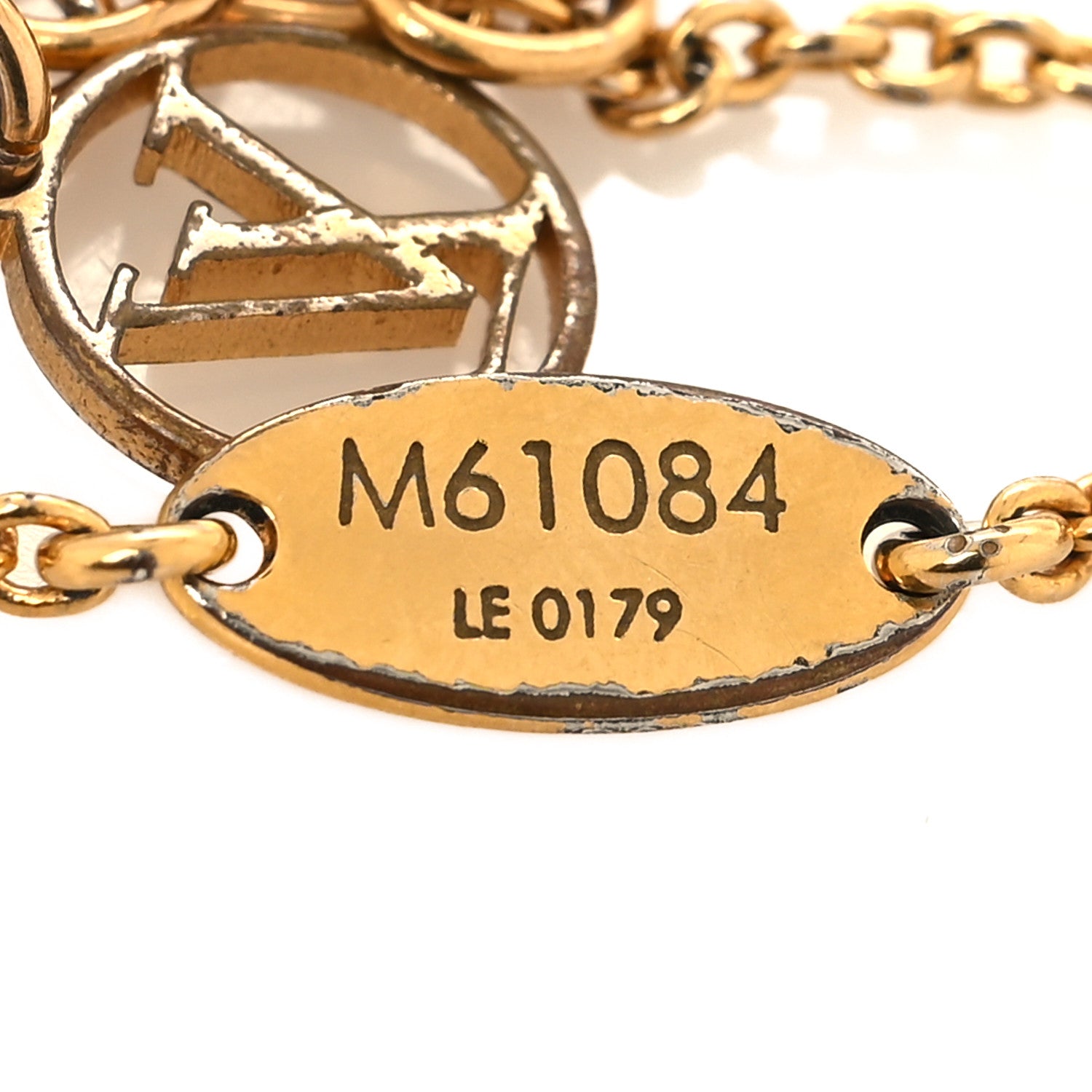 Louis Vuitton Essential V Bracelet Gold 5 of 6