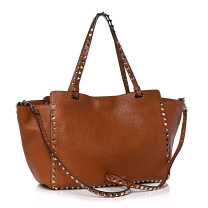 Valentino Garavani Pebbled Calfskin Medium Rockstud Tote Light Cuir 2 of 12