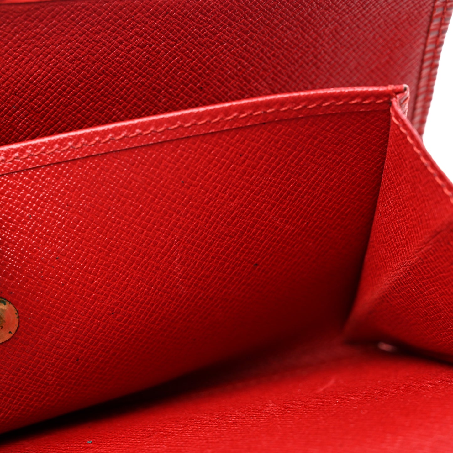 LOUIS VUITTON Epi Porte Tresor International Wallet Castillan Red