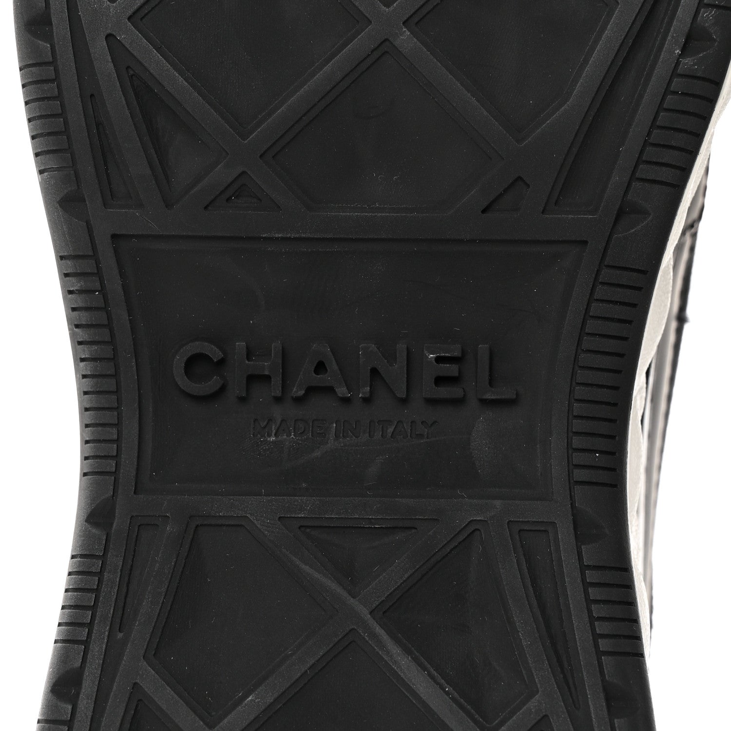 Chanel Velvet Calfskin Mixed Fibers CC Sneakers 37 Black 8 of 9