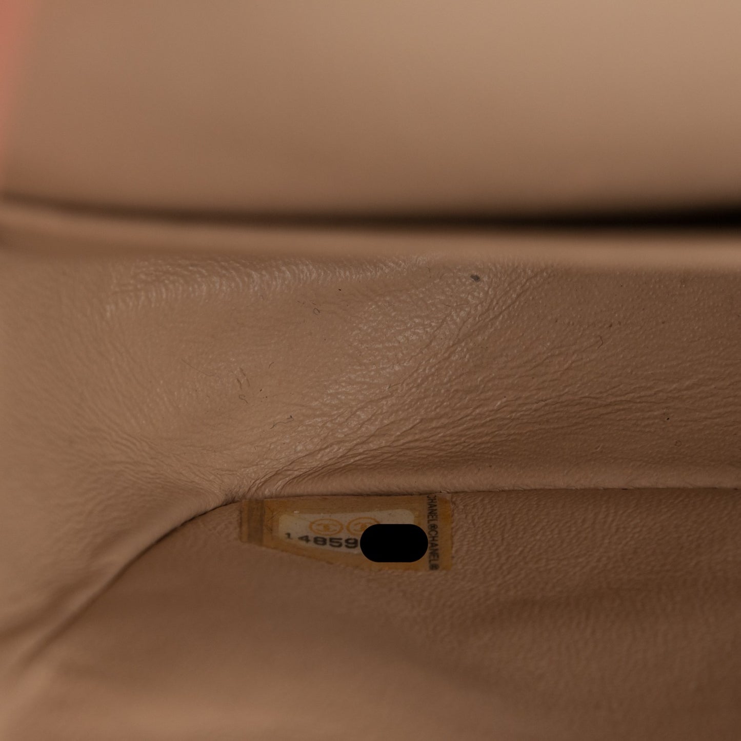 Caviar Quilted Medium Double Flap Beige Clair