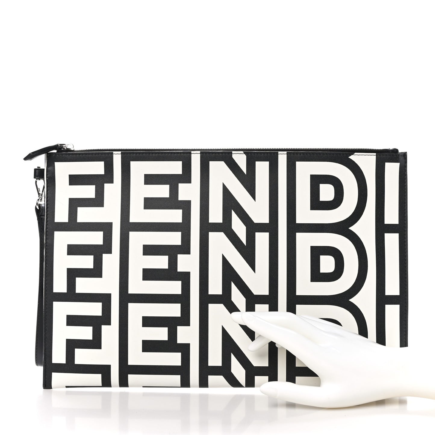 X MARC JACOBS Nappa Vitello King Logo Print Large Flat Pouch Black White