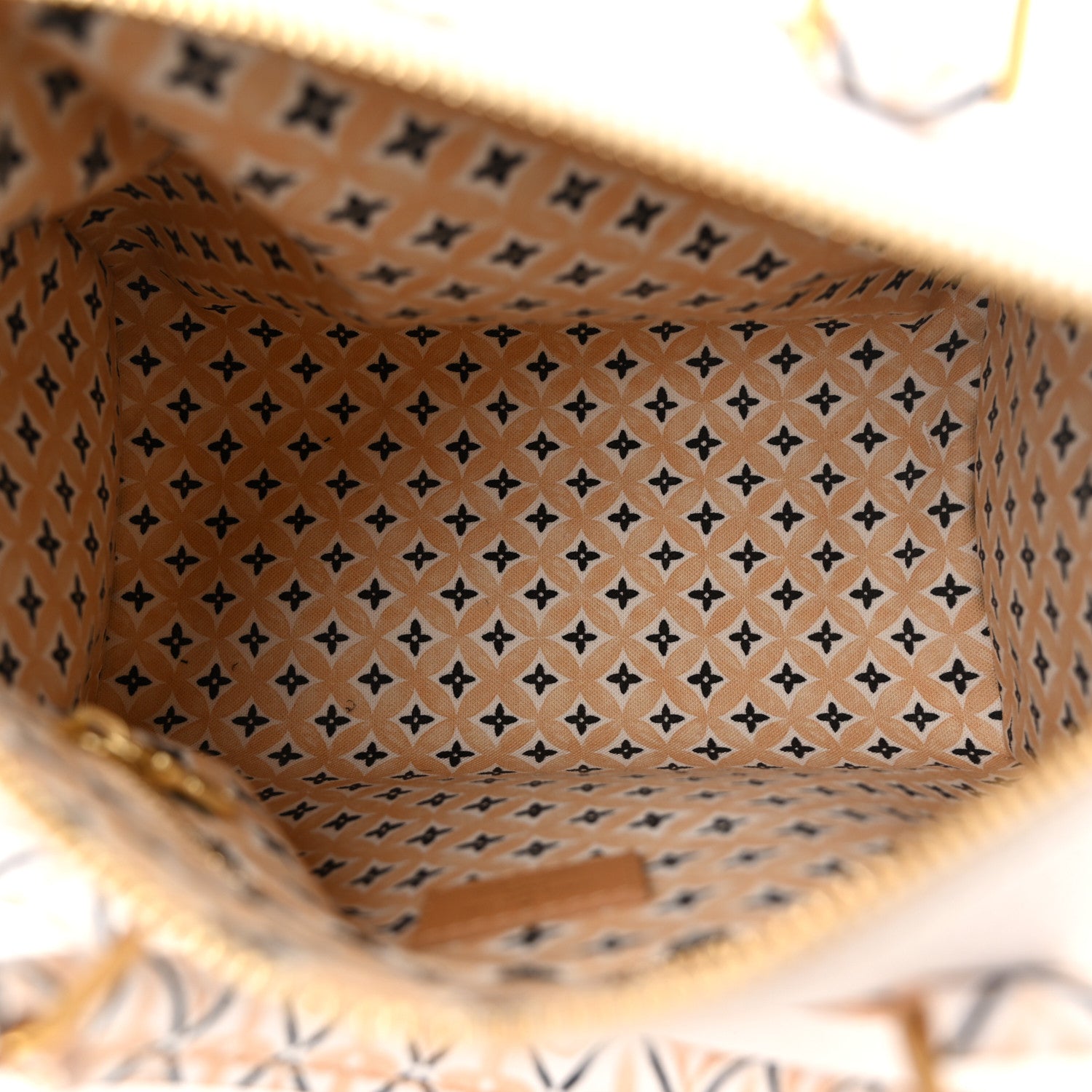 Louis Vuitton Monogram Giant By The Pool 2.0 Speedy Bandouliere 25 Beige 5 of 9