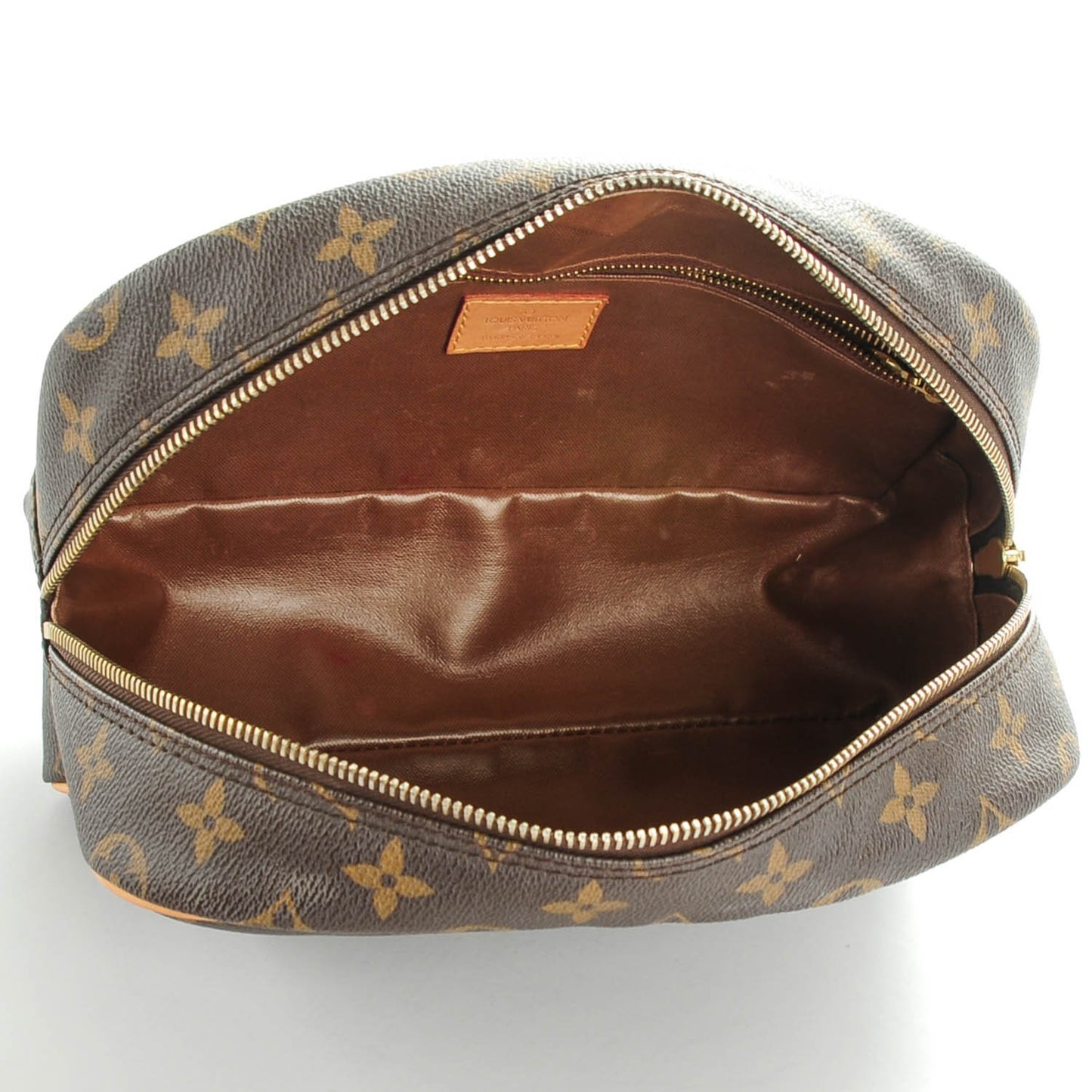Monogram Toiletry 25