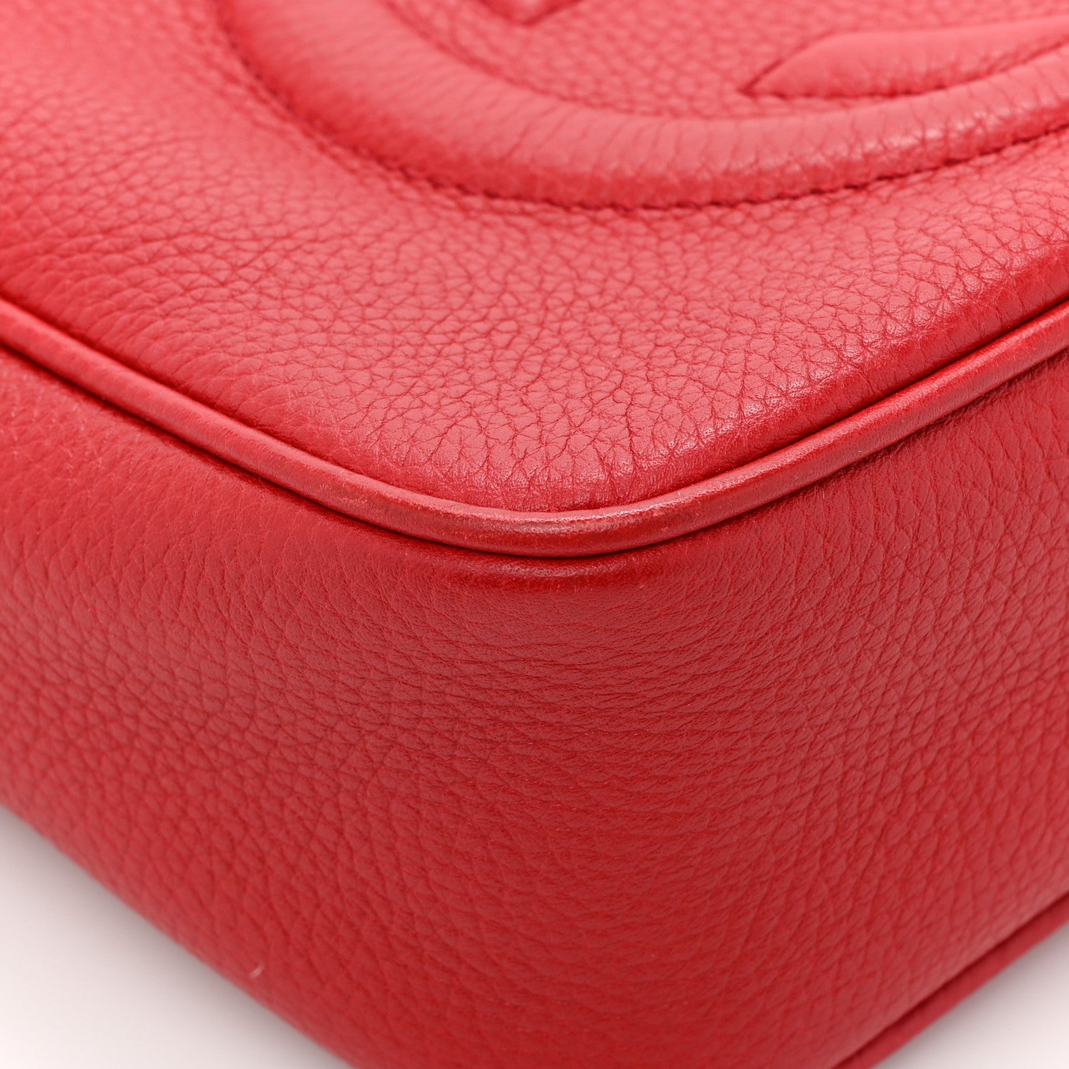Gucci Pebbled Calfskin Small Soho Disco Bag Tabasco Red 10 of 13