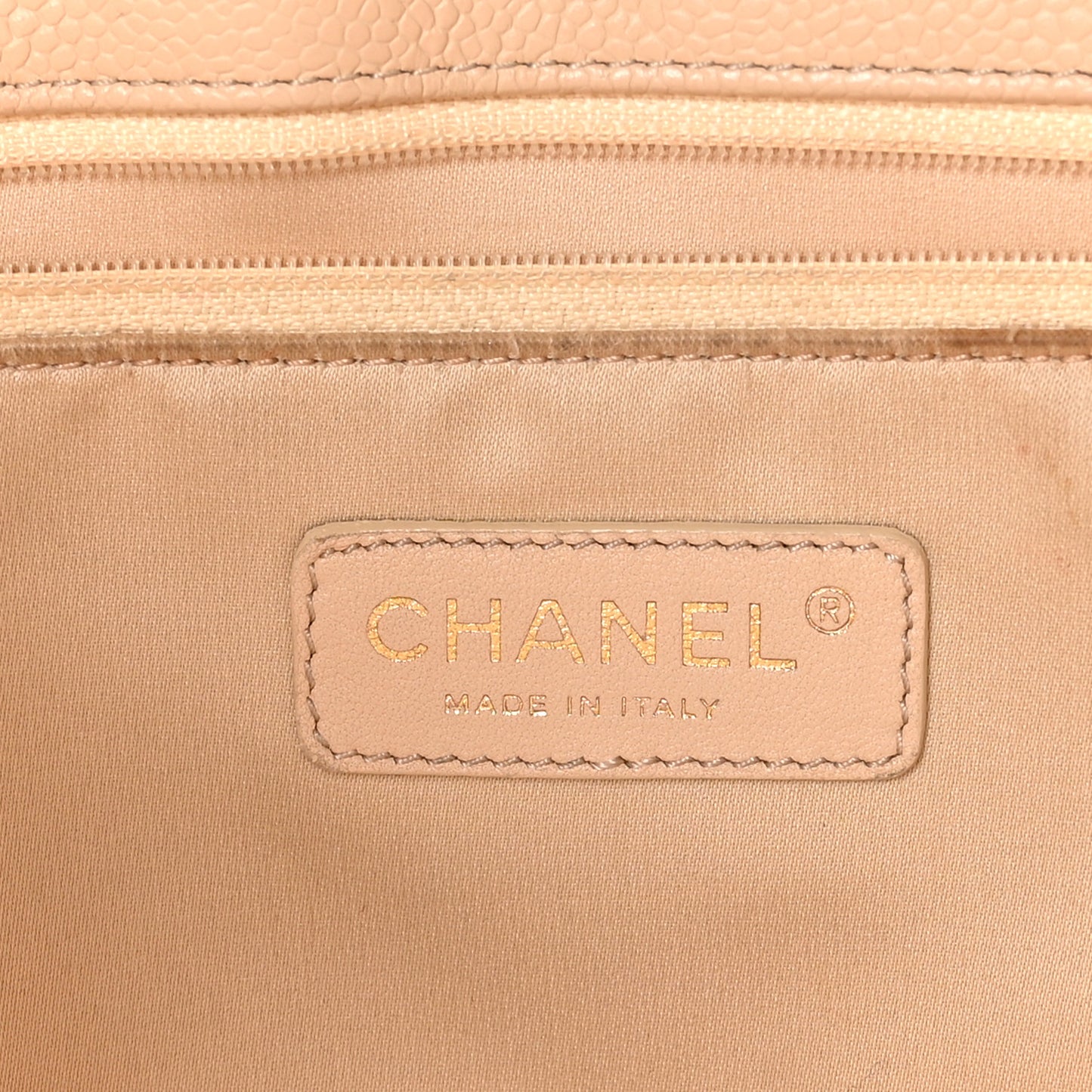 Caviar Quilted Grand Shopping Tote GST Beige Clair