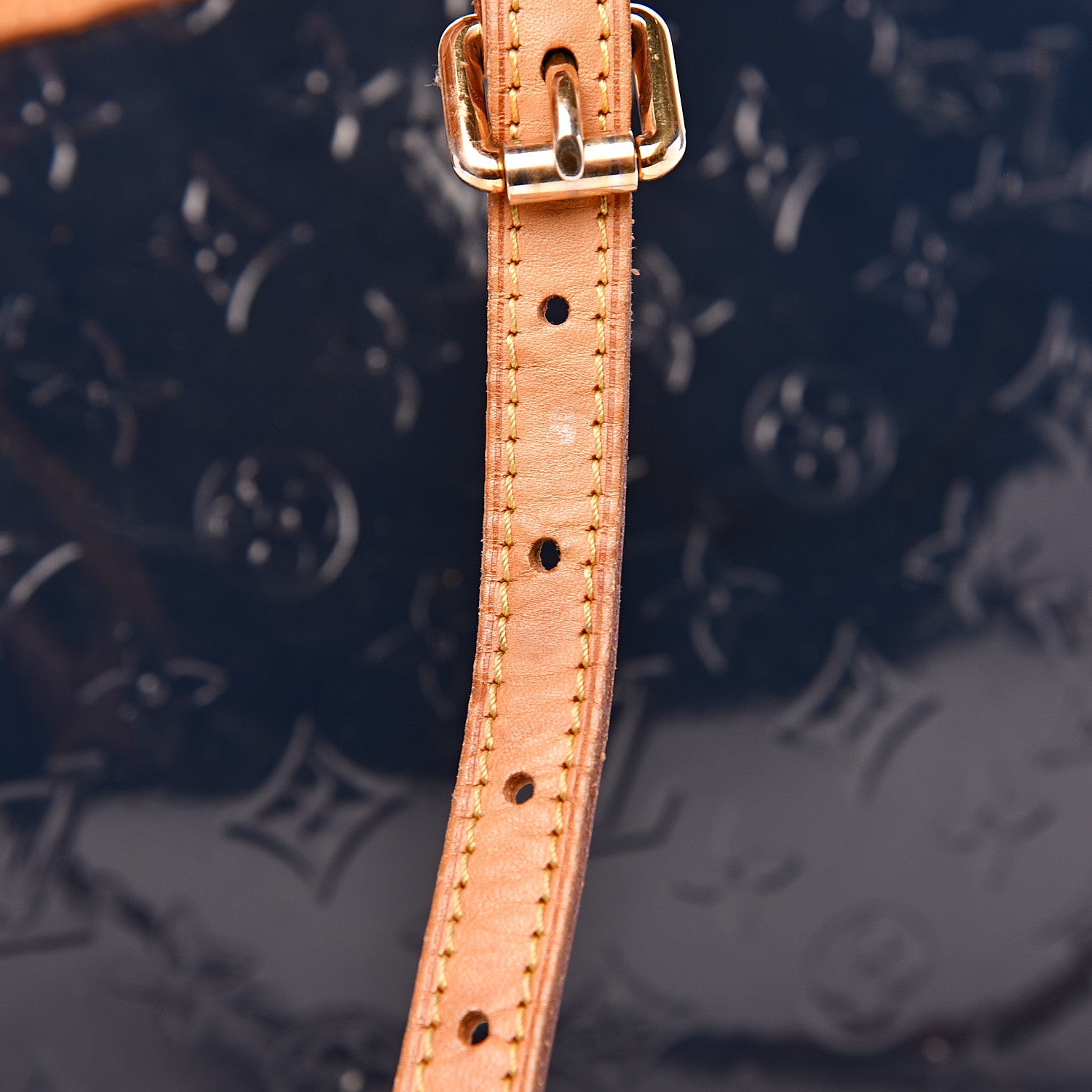 Louis Vuitton Vernis Brea MM Grand Blue 13 of 16