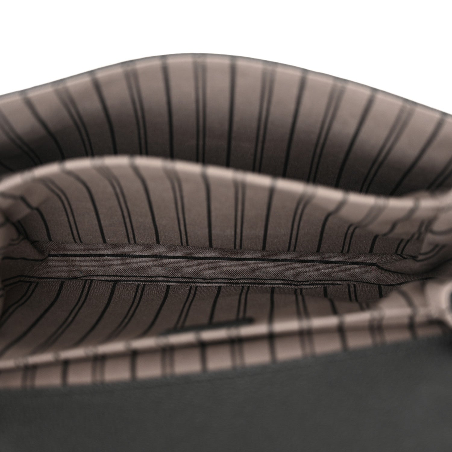 Louis Vuitton Empreinte Pochette Metis Black 5 of 9