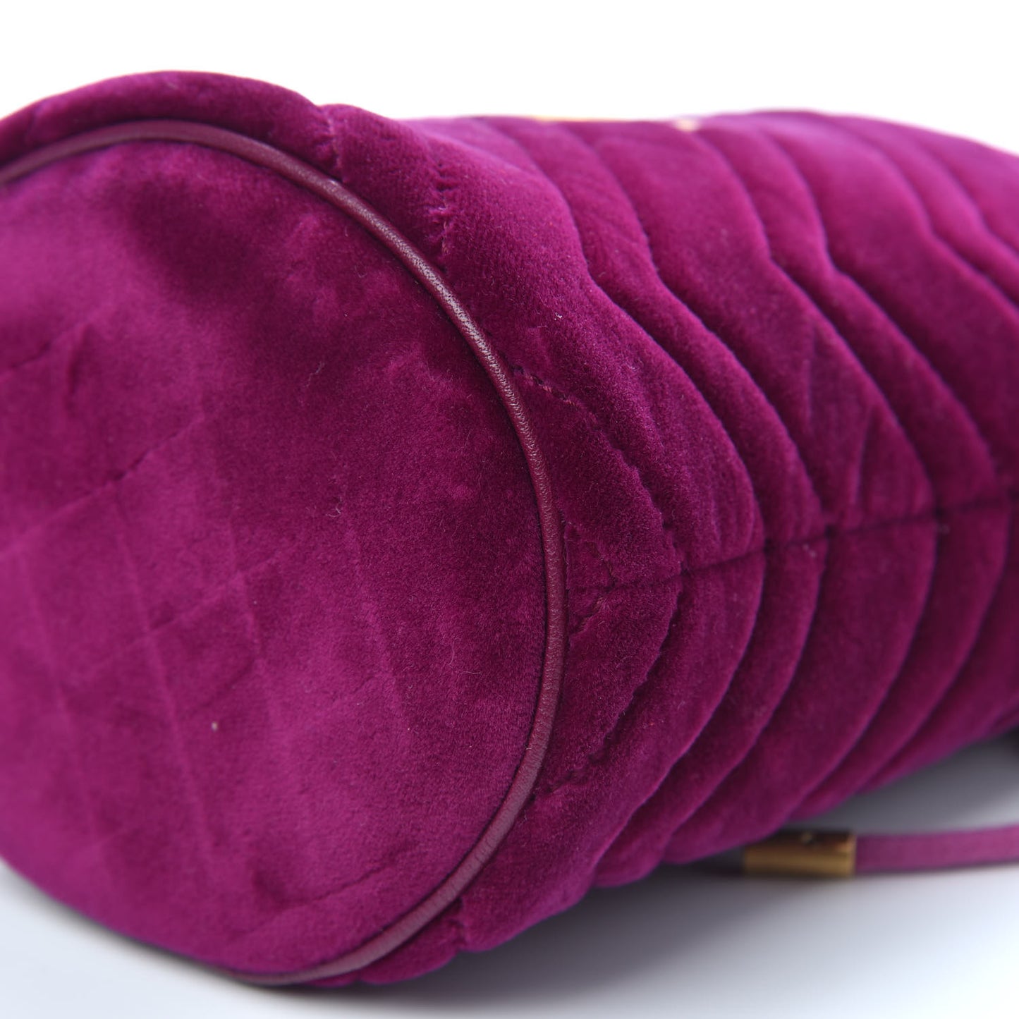 Velvet Matelasse Mini GG Marmont 2.0 Bucket Bag Fuchsia Violet Cyclamen