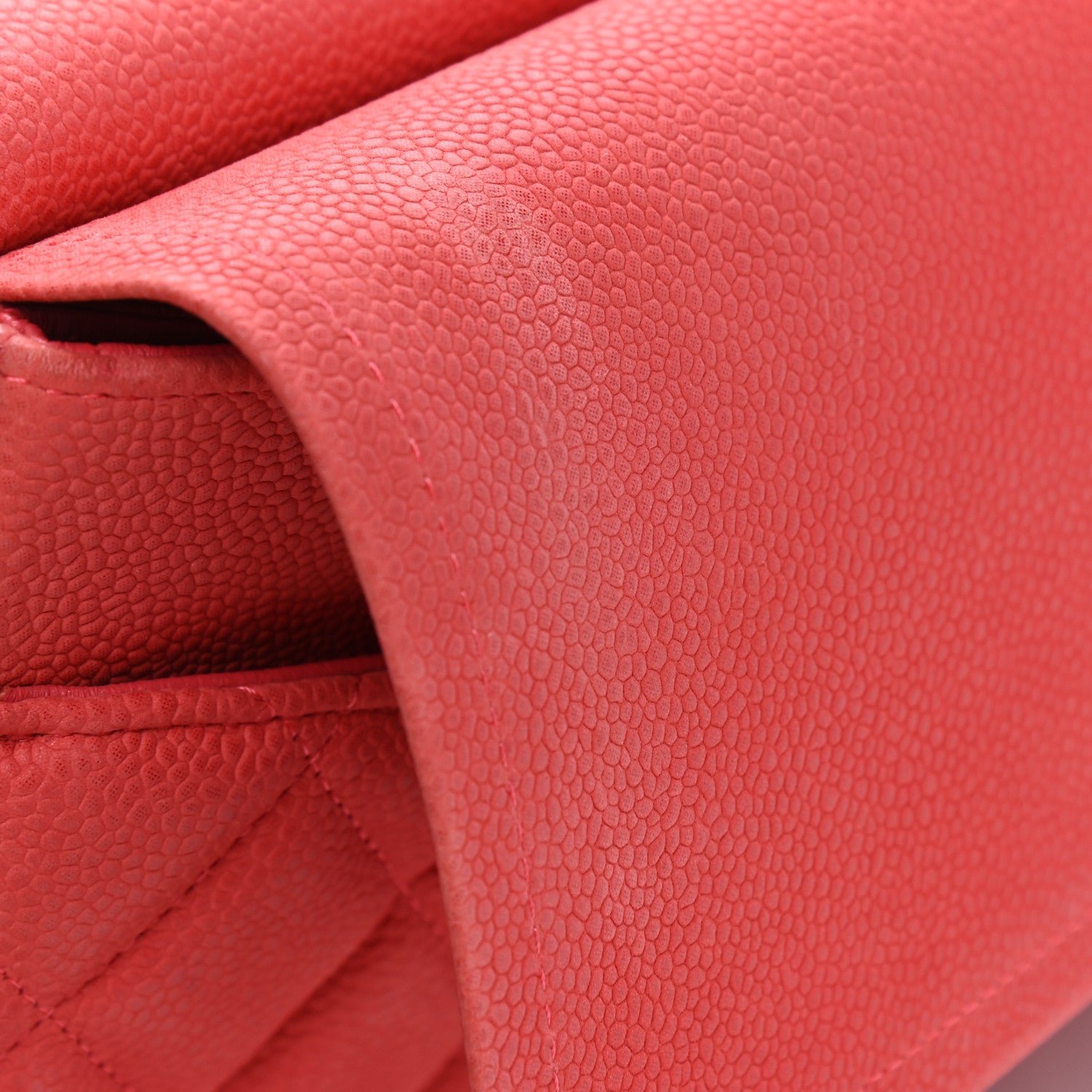 Chanel Iridescent Caviar Quilted Jumbo Double Flap Red 16 of 17