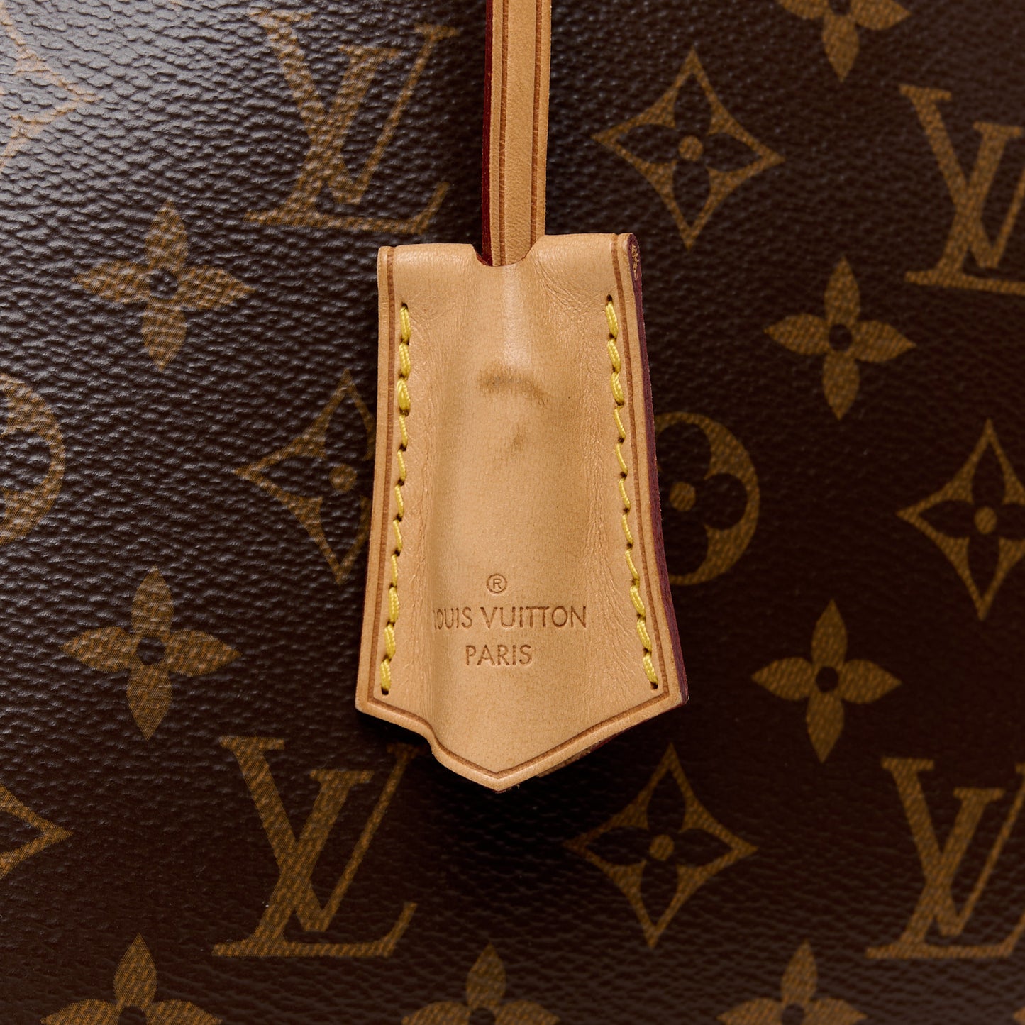 Monogram Alma MM