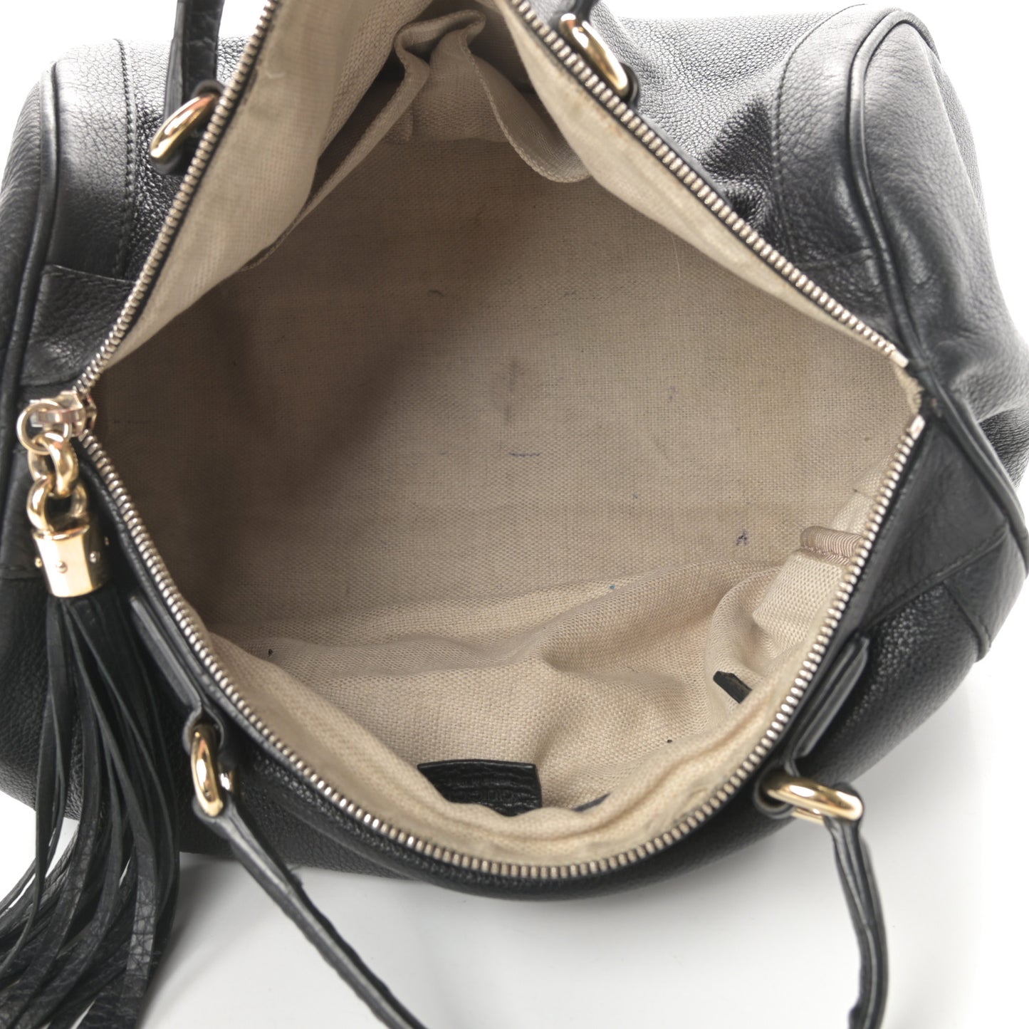 Pebbled Calfskin Medium Soho Boston Black