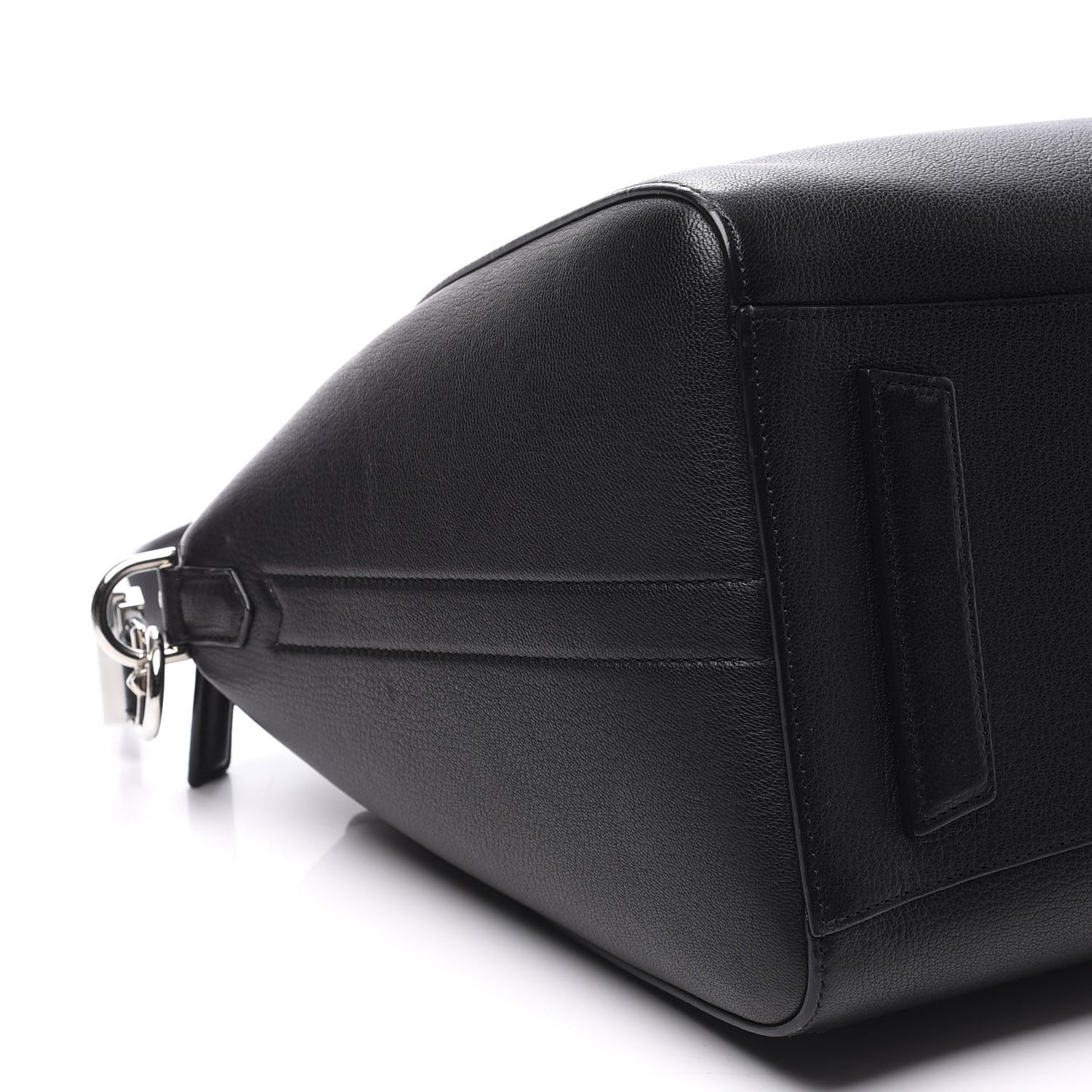 Sugar Goatskin Medium Antigona Black