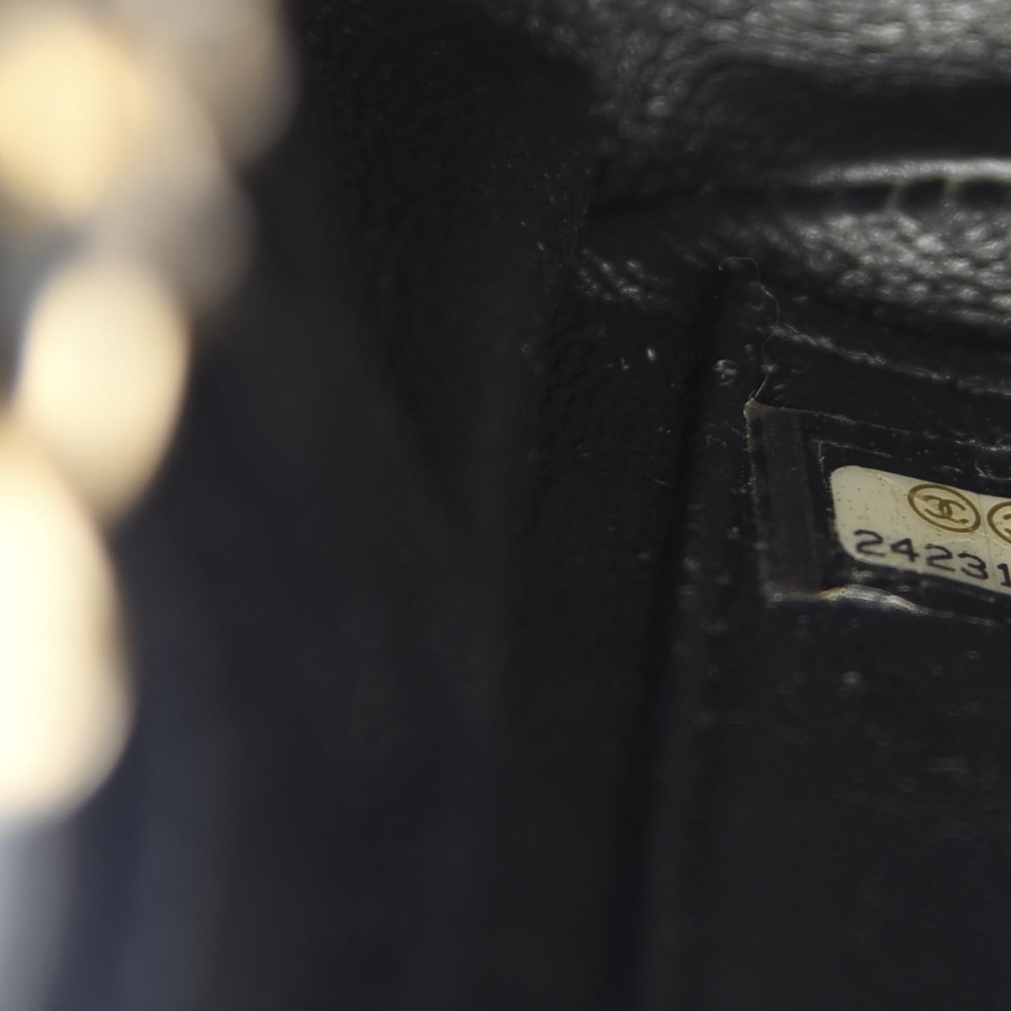 Caviar Quilted Small CC Filigree Flap Navy Black
