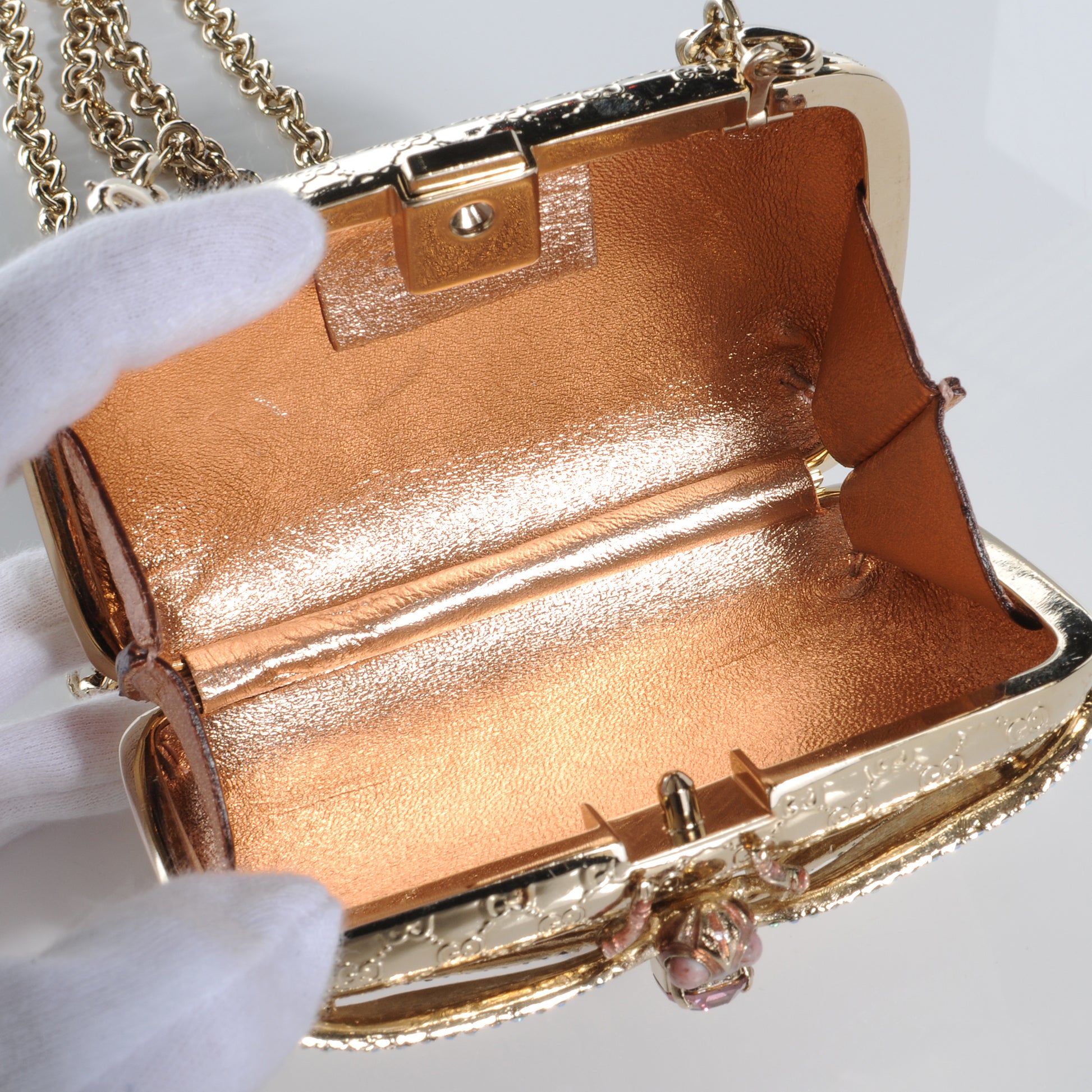 Gucci Metal Guccissima Dragonfly Minaudiere Clutch Gold 11 of 11