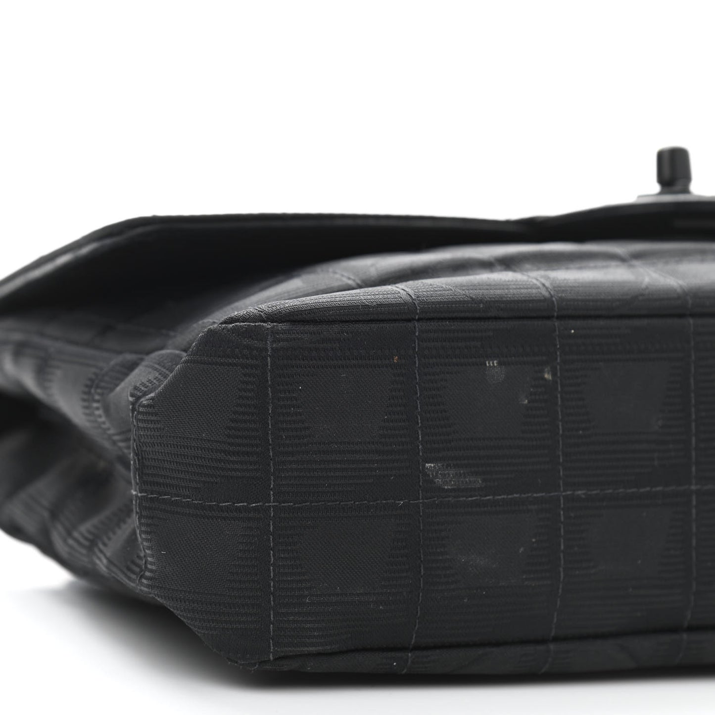 Nylon Medium Travel Flap Black