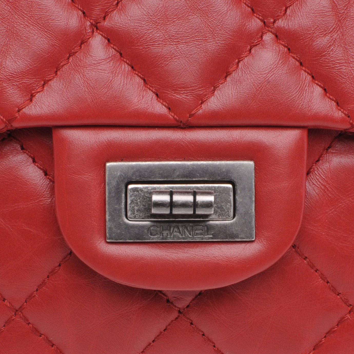 Aged Calfskin 2.55 Reissue 226 Flap Red