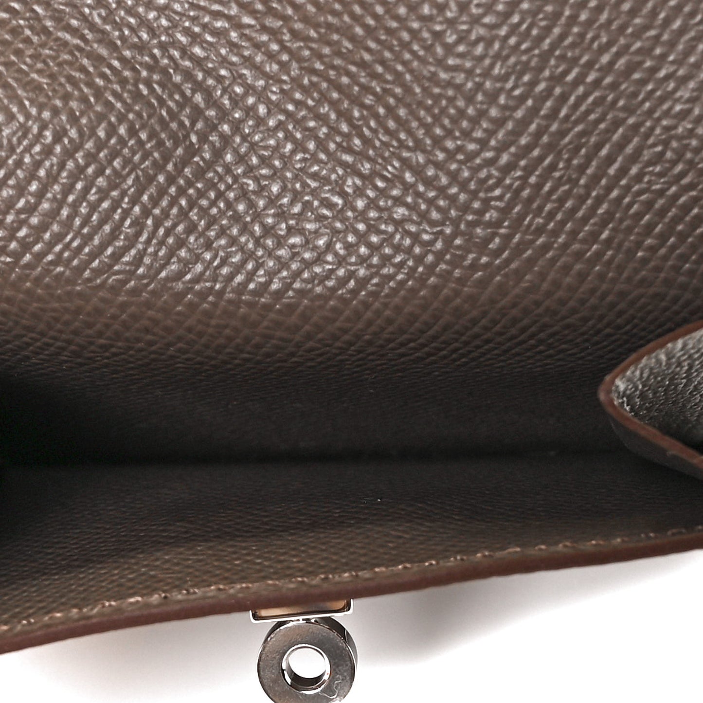 Epsom Kelly Pocket Compact Wallet Etain