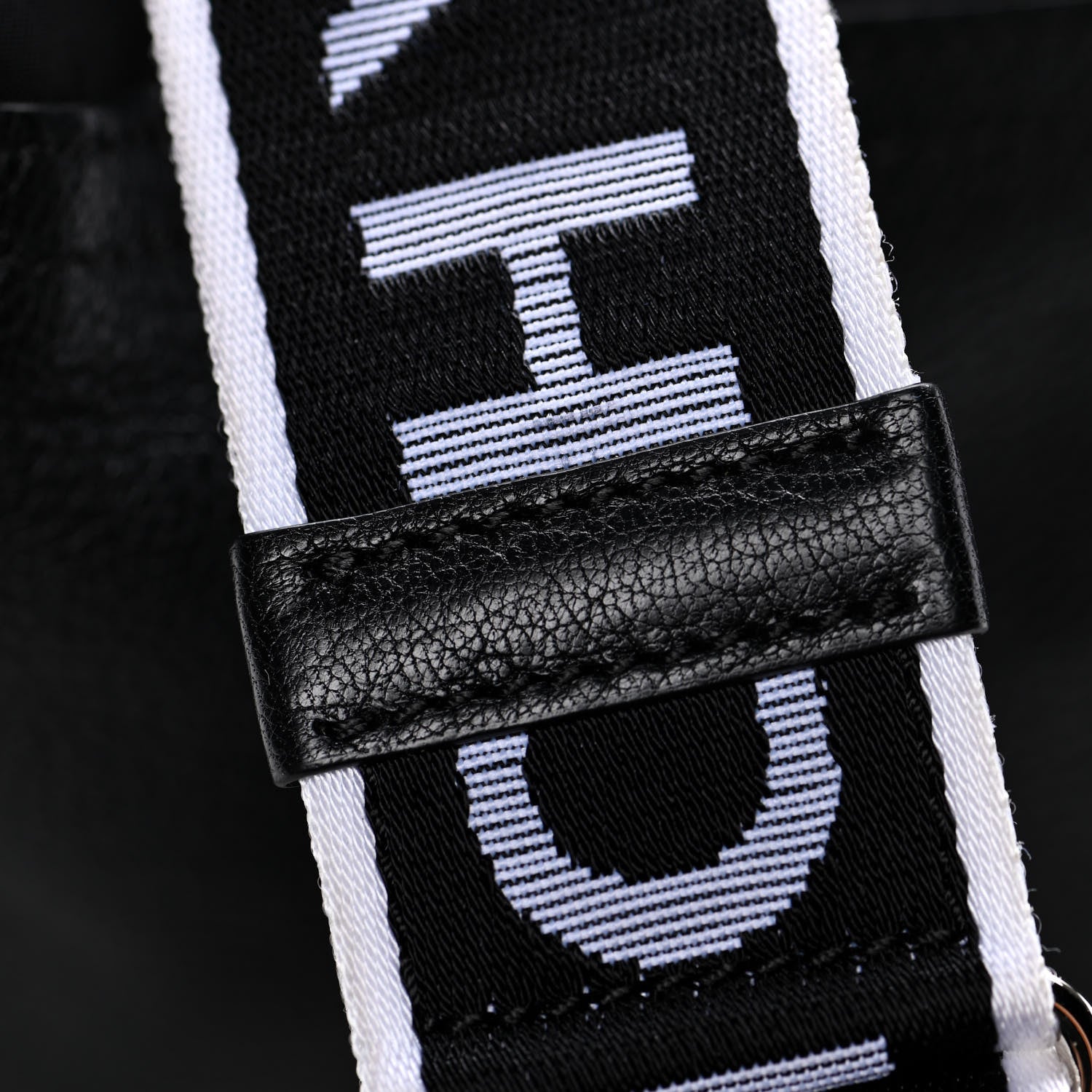 Givenchy Nylon 4G Small Pandora Black 15 of 21