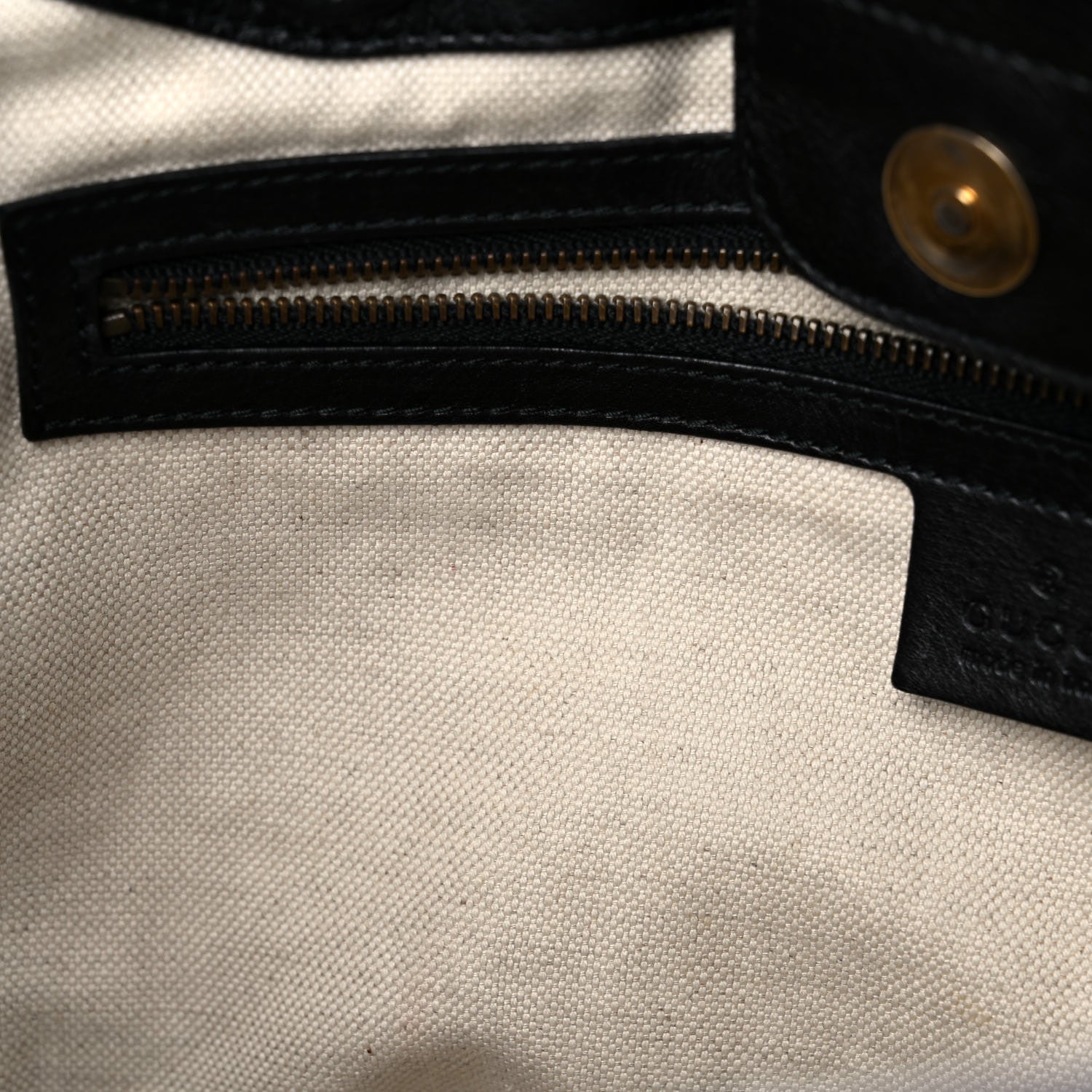 Gucci Calfskin Medium GG Running Tote Black 15 of 27
