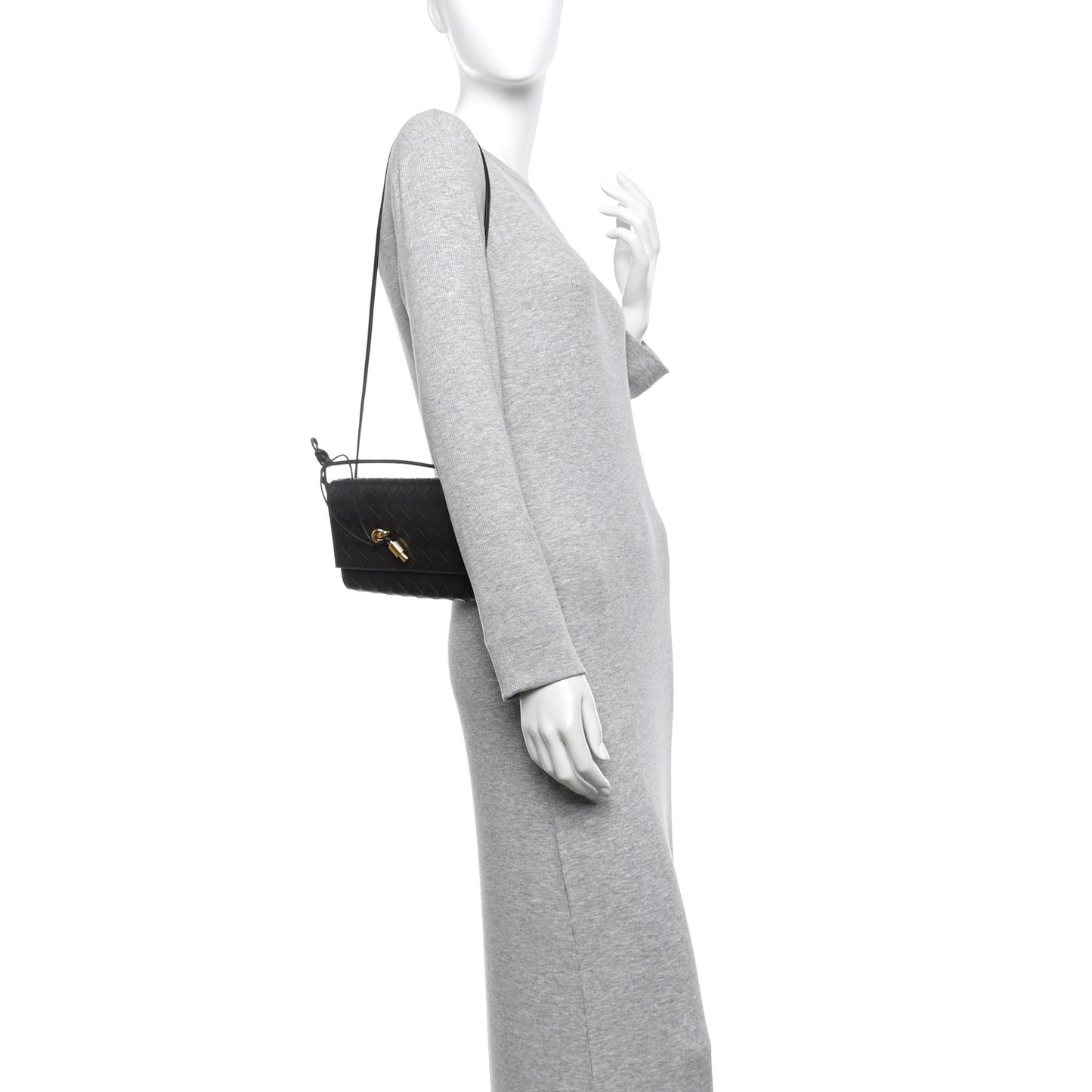 Nappa Intrecciato Andiamo Pouch On Strap Fondant