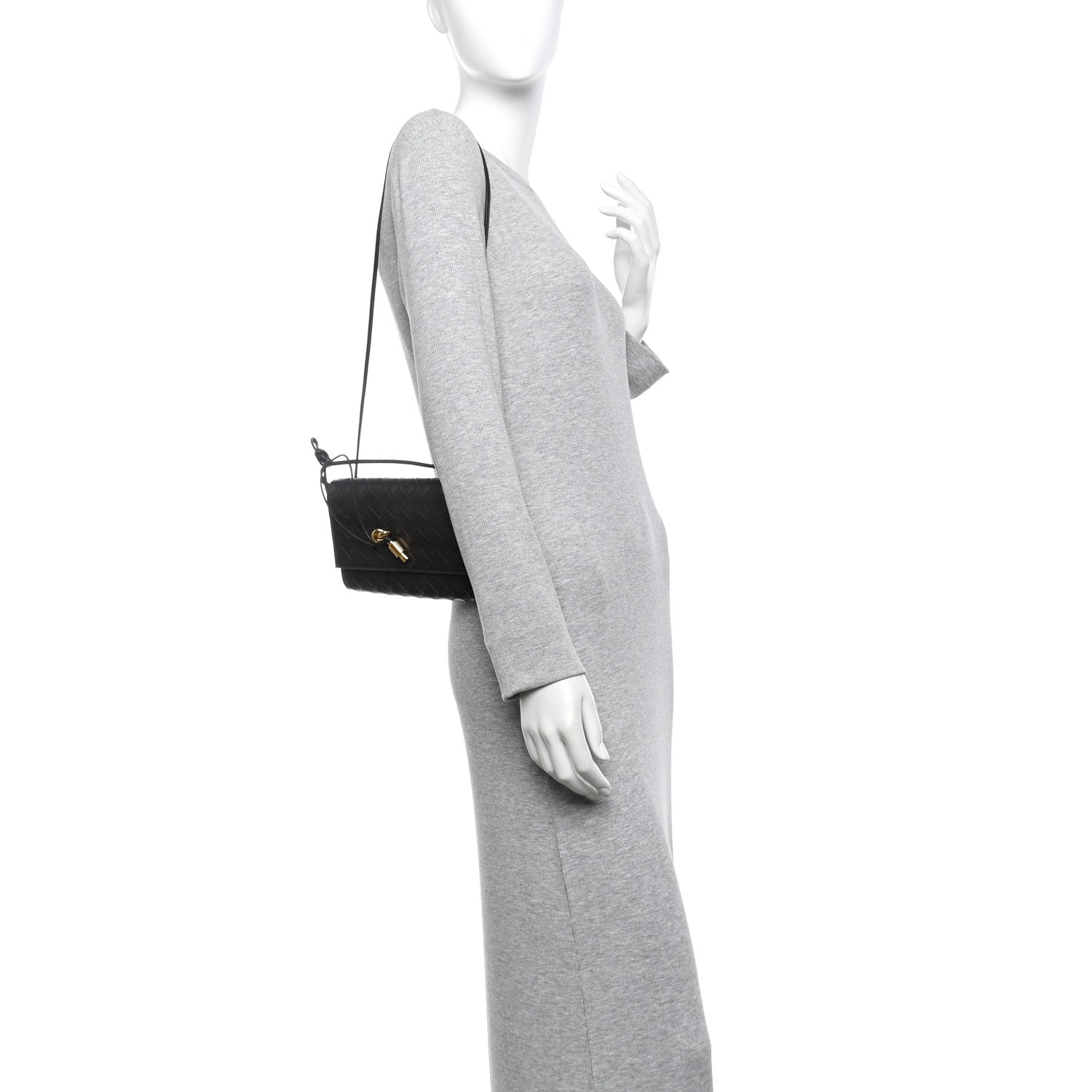 Bottega Veneta Nappa Intrecciato Andiamo Pouch On Strap Fondant 2 of 9