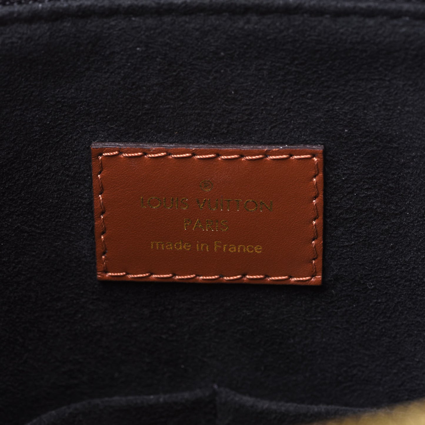 Monogram V Tote MM Black
