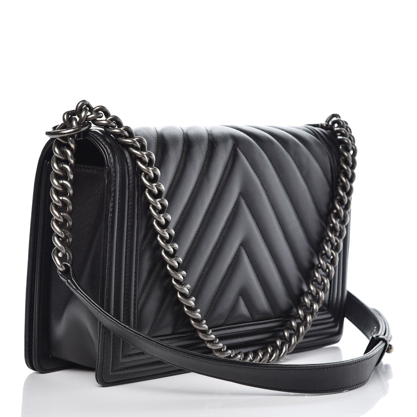 Calfskin Chevron New Medium Boy Flap Black