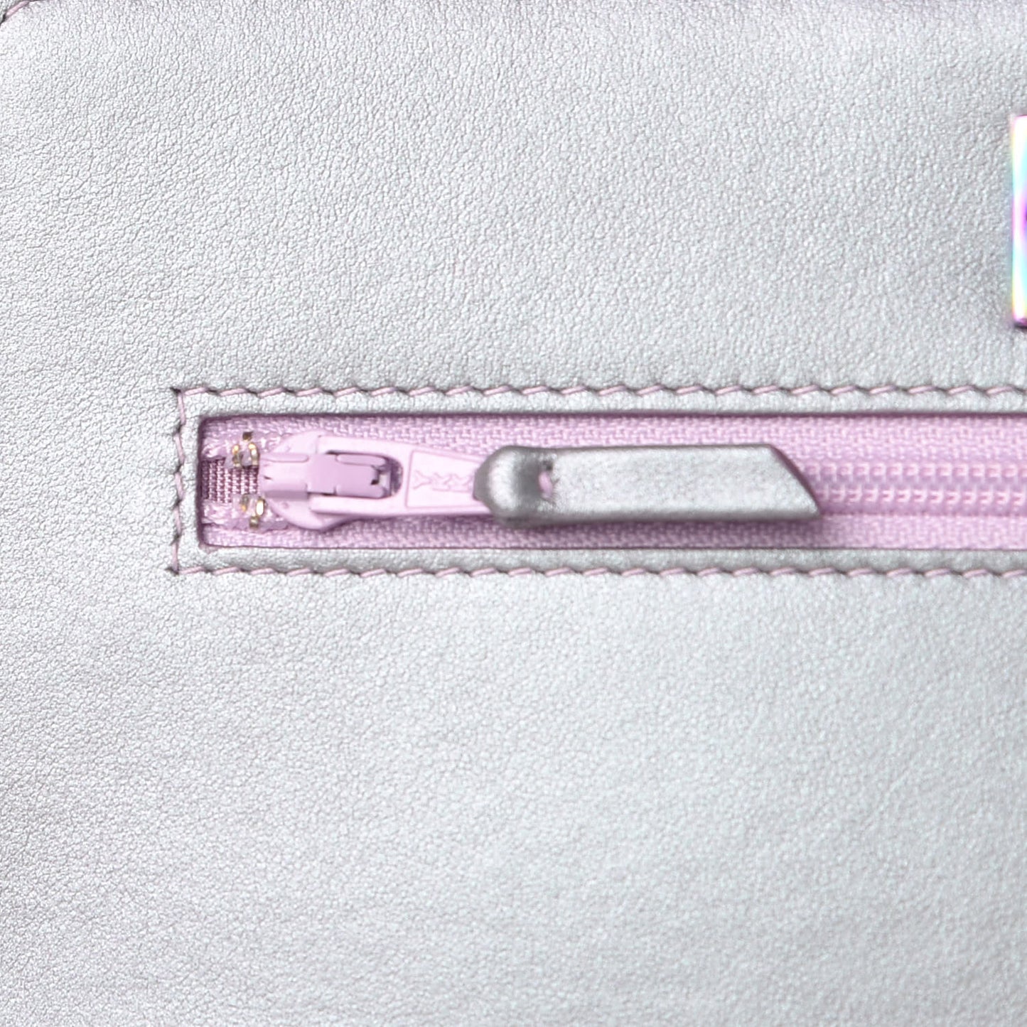 Iridescent Lambskin Quilted Reissue Wallet On Chain WOC Light Purple