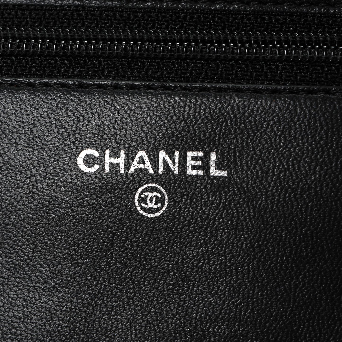 Lambskin Quilted Wallet On Chain WOC Black