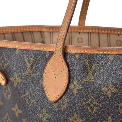 Louis Vuitton Monogram Neverfull MM 21 of 24
