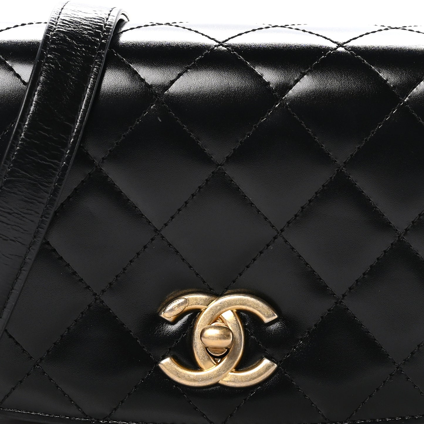 Shiny Calfskin Quilted Suede Goatskin Mini Messenger Black