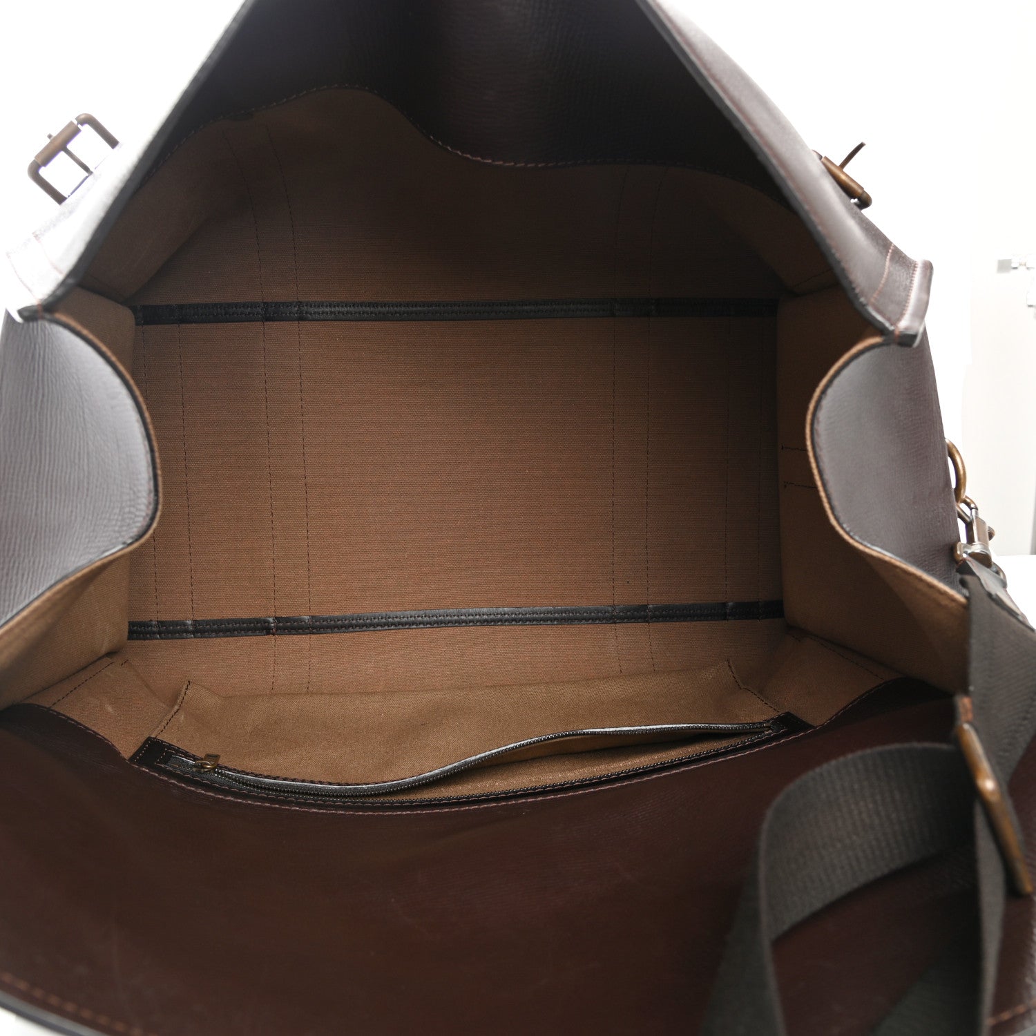 Louis Vuitton Utah Sac Week-End Coffee 4 of 14