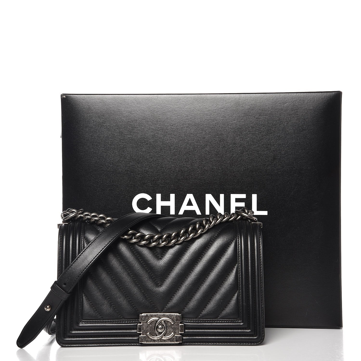 Chanel Calfskin Chevron Quilted Medium Boy Flap Black 8 of 8