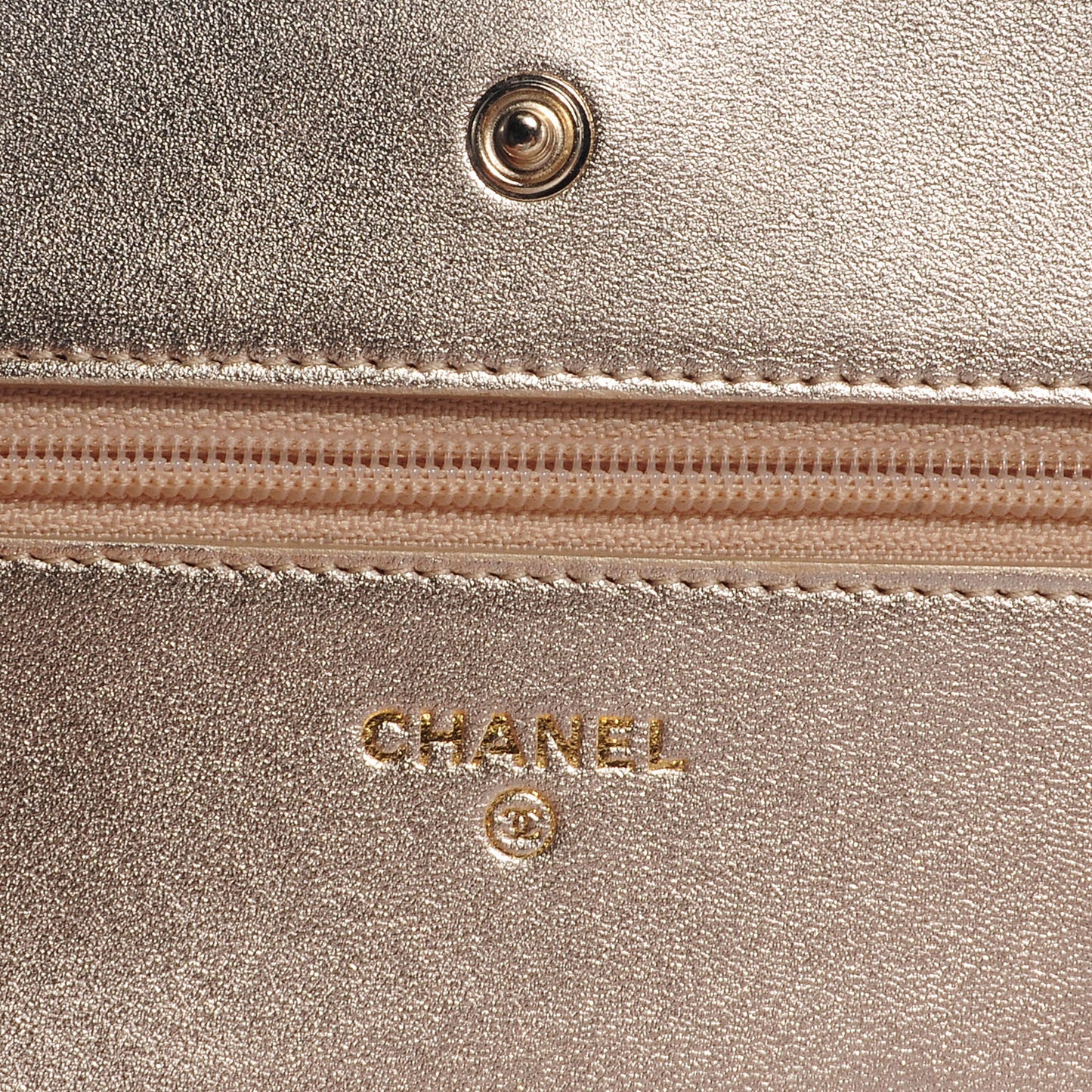 Lambskin Wallet On Chain WOC Metallic Gold