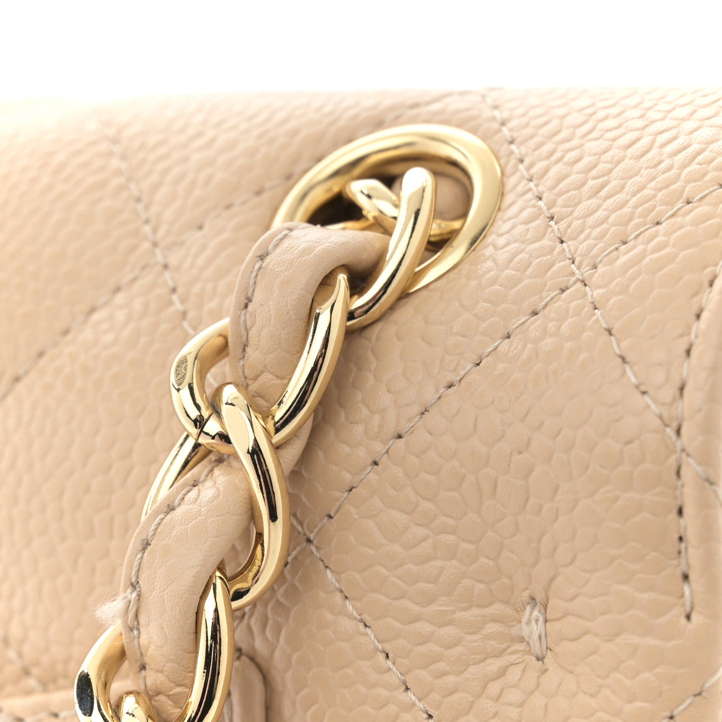 Caviar Quilted Jumbo Double Flap Beige Clair